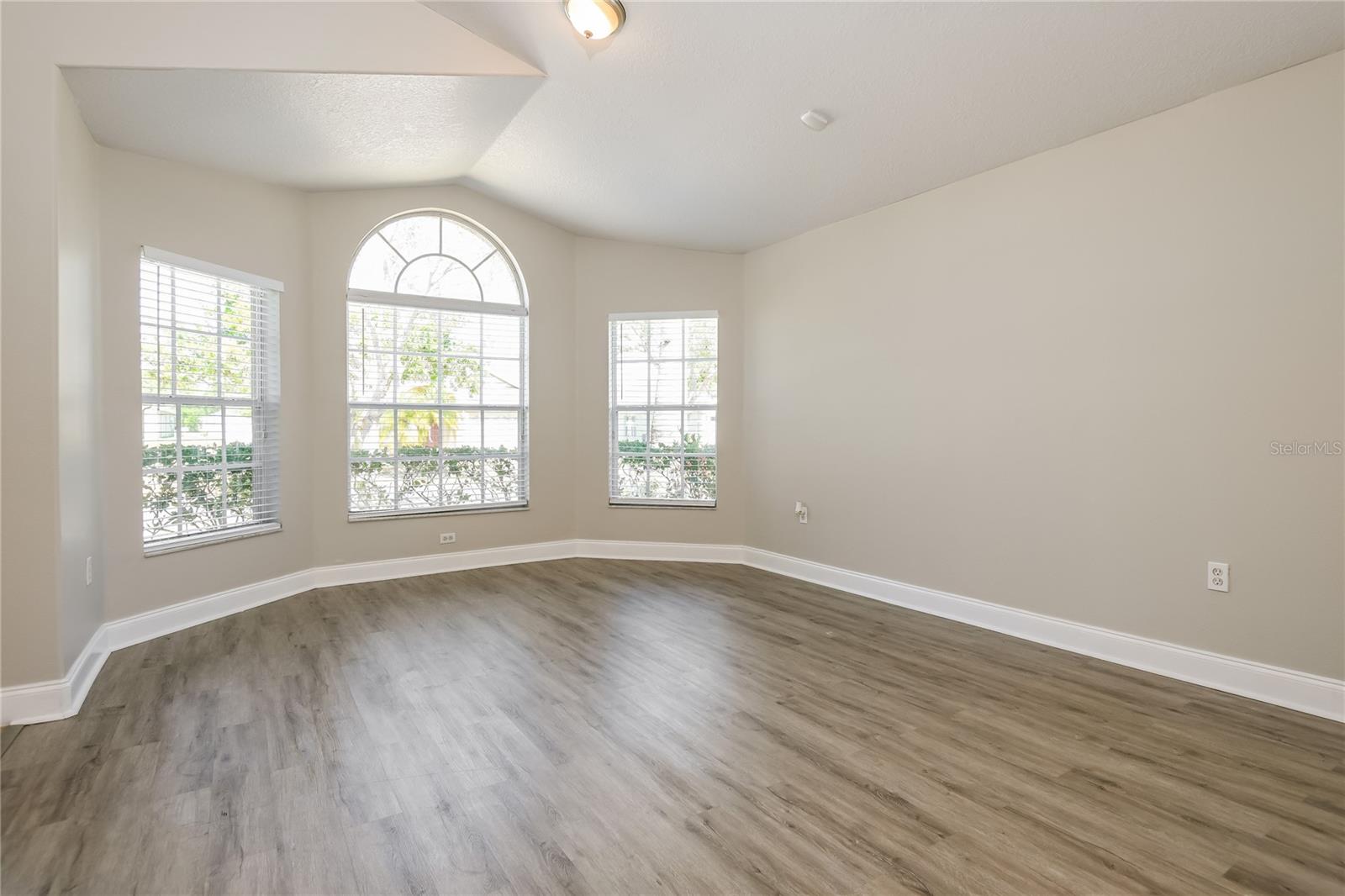 2502 BALMORAL DR, KISSIMMEE, FL, 34744