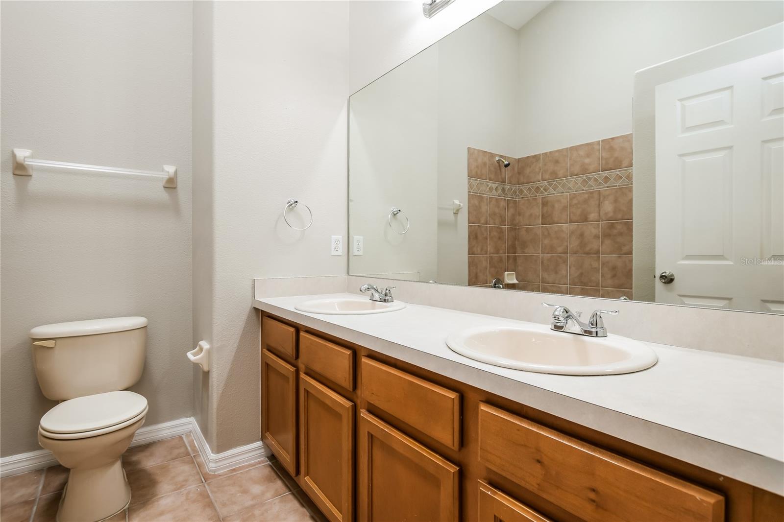 2502 BALMORAL DR, KISSIMMEE, FL, 34744