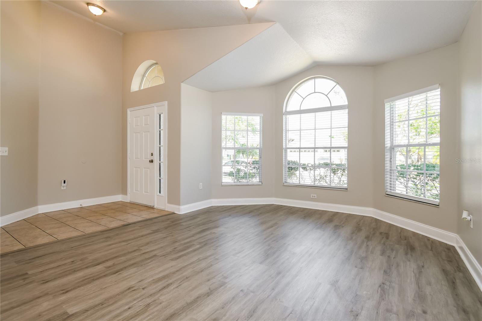 2502 BALMORAL DR, KISSIMMEE, FL, 34744
