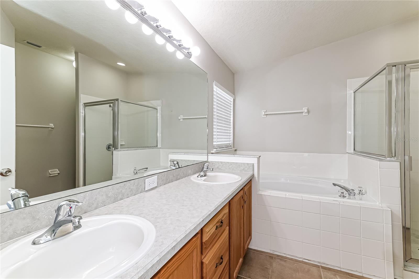 319 ERIE CT, KISSIMMEE, FL, 34759