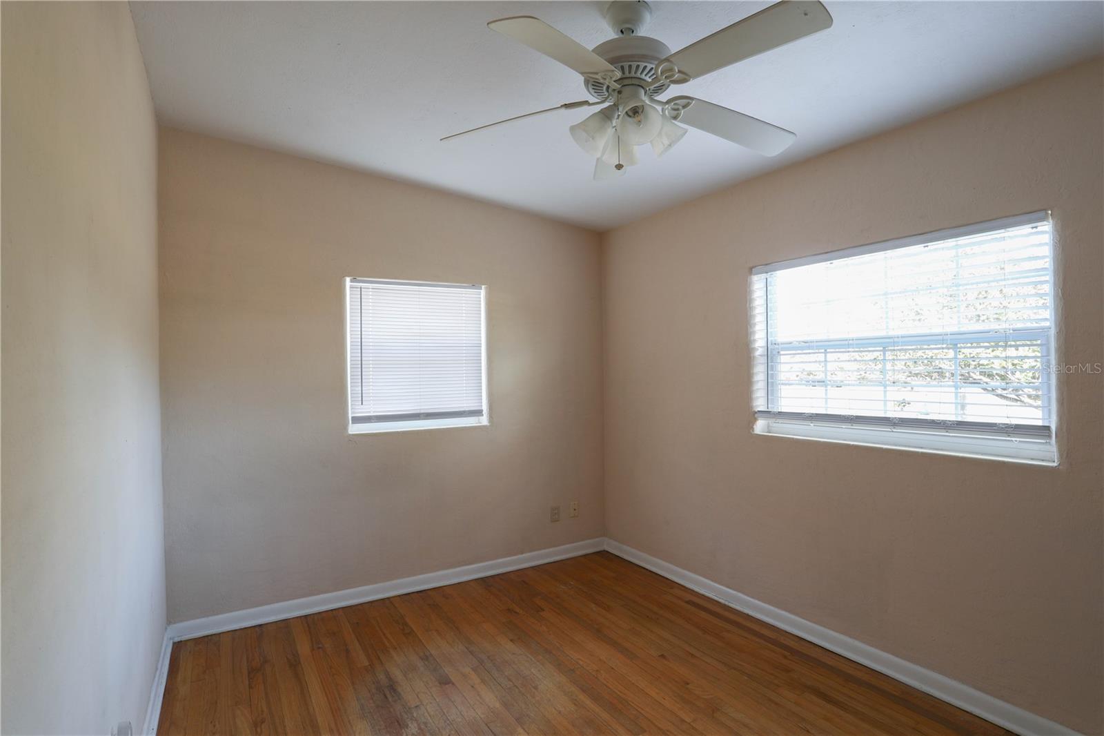 1704 EDMUNDSHIRE RD, ORLANDO, FL, 32812