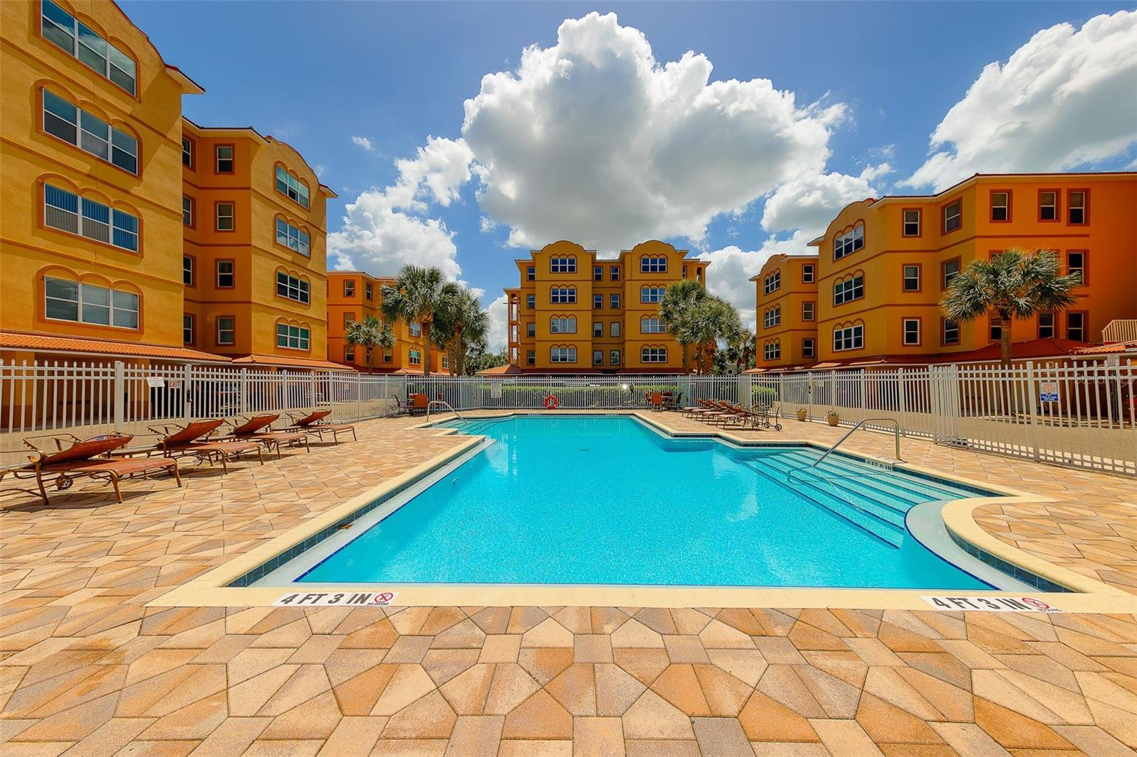 642 WELLS CT #302, CLEARWATER, FL, 33756