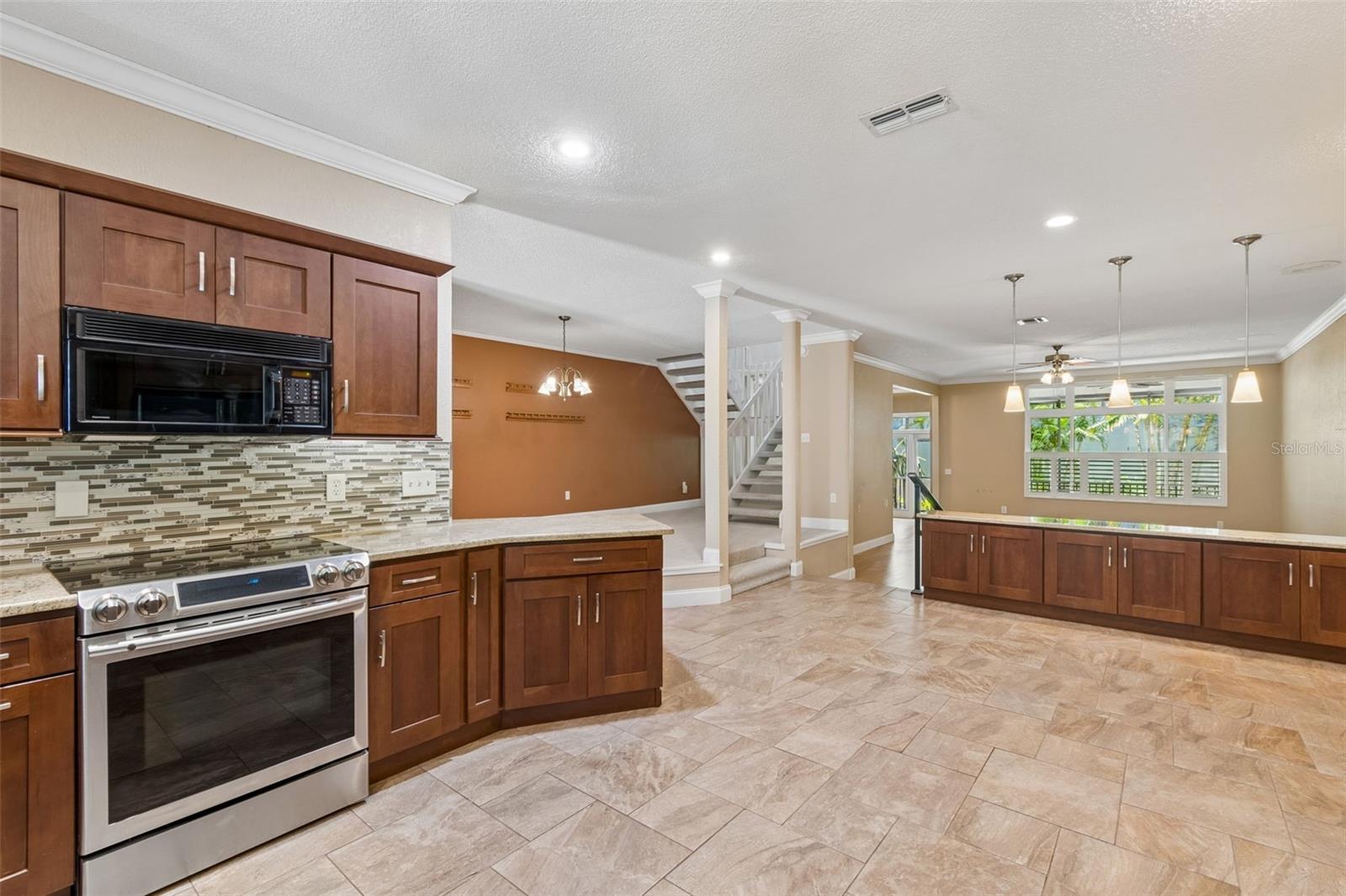 487 PINELLAS BAYWAY S #207, ST PETERSBURG, FL, 33715