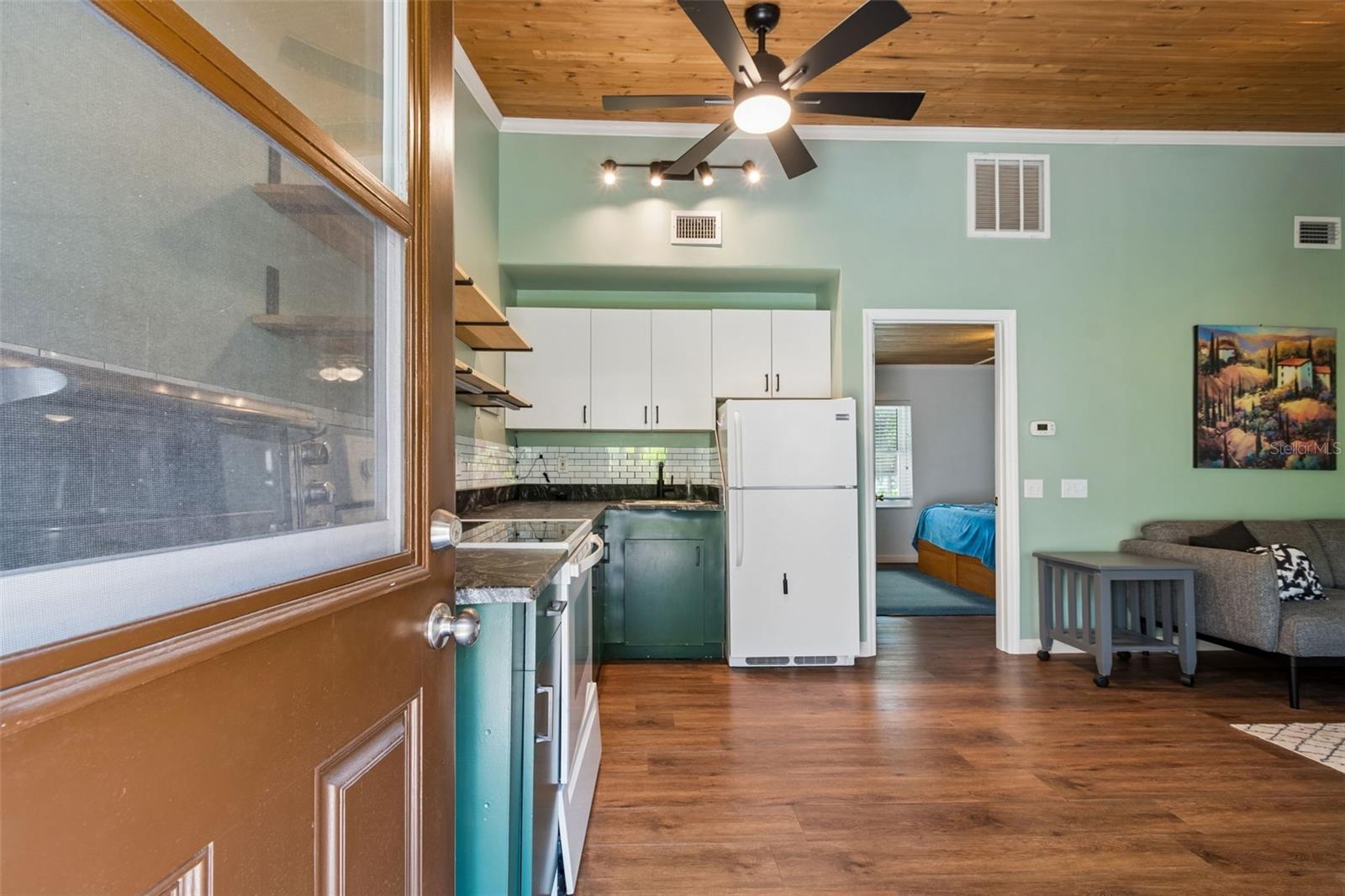 487 PINELLAS BAYWAY S #207, ST PETERSBURG, FL, 33715