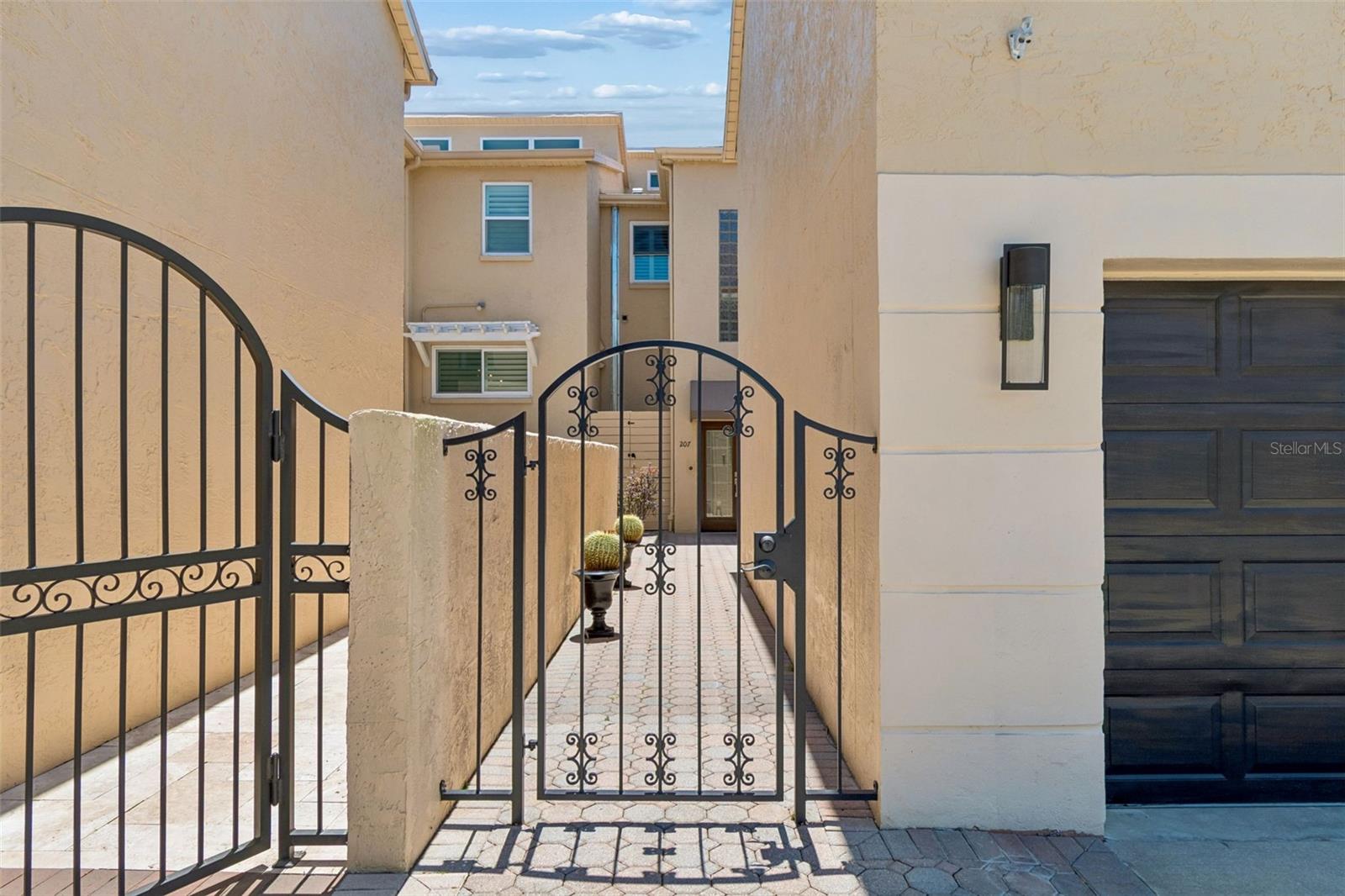 487 PINELLAS BAYWAY S #207, ST PETERSBURG, FL, 33715