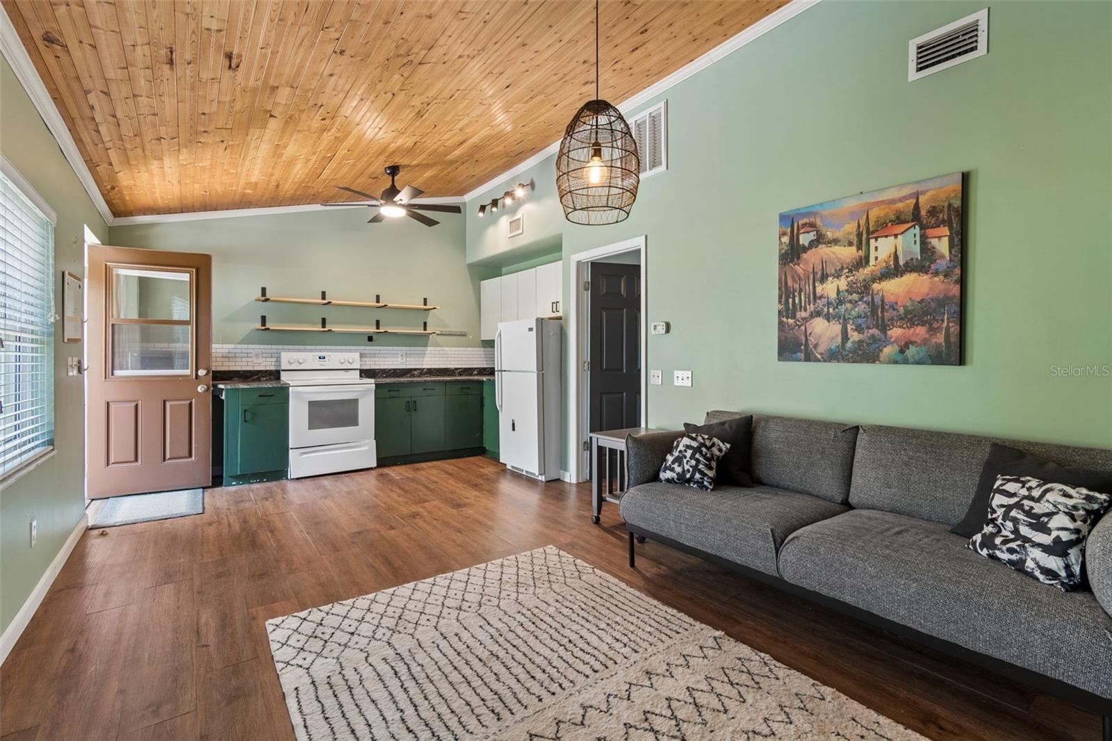 487 PINELLAS BAYWAY S #207, ST PETERSBURG, FL, 33715