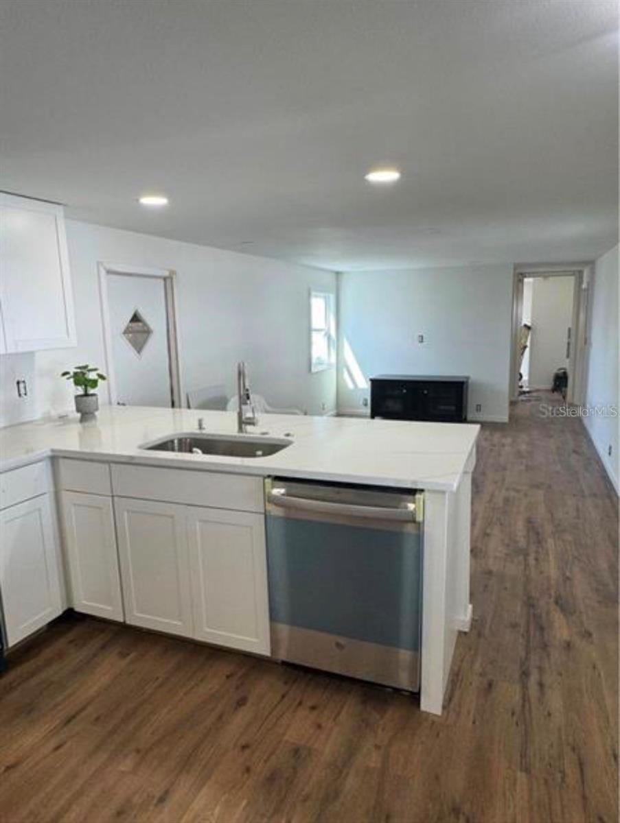 105 DEL RIO DR, PALMETTO, FL, 34221