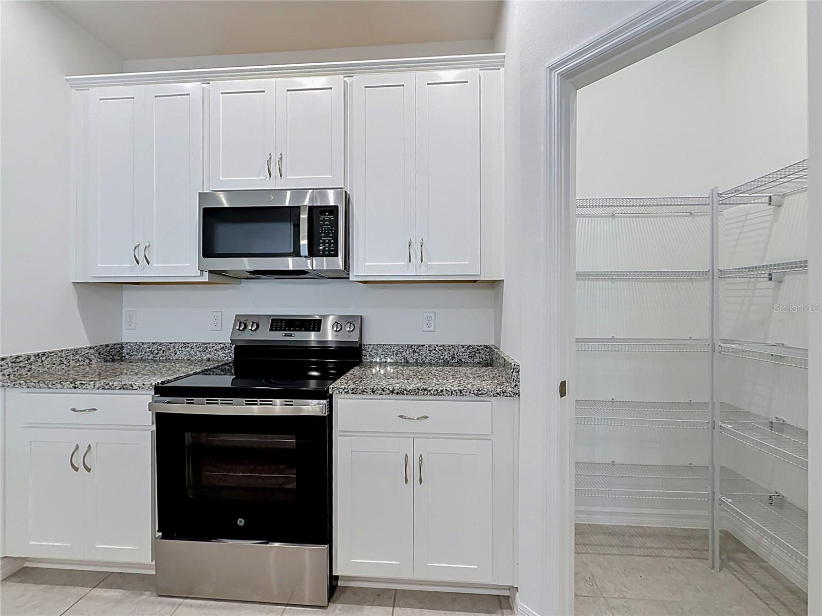 418 QUAYSIDE AVE, MASCOTTE, FL, 34753