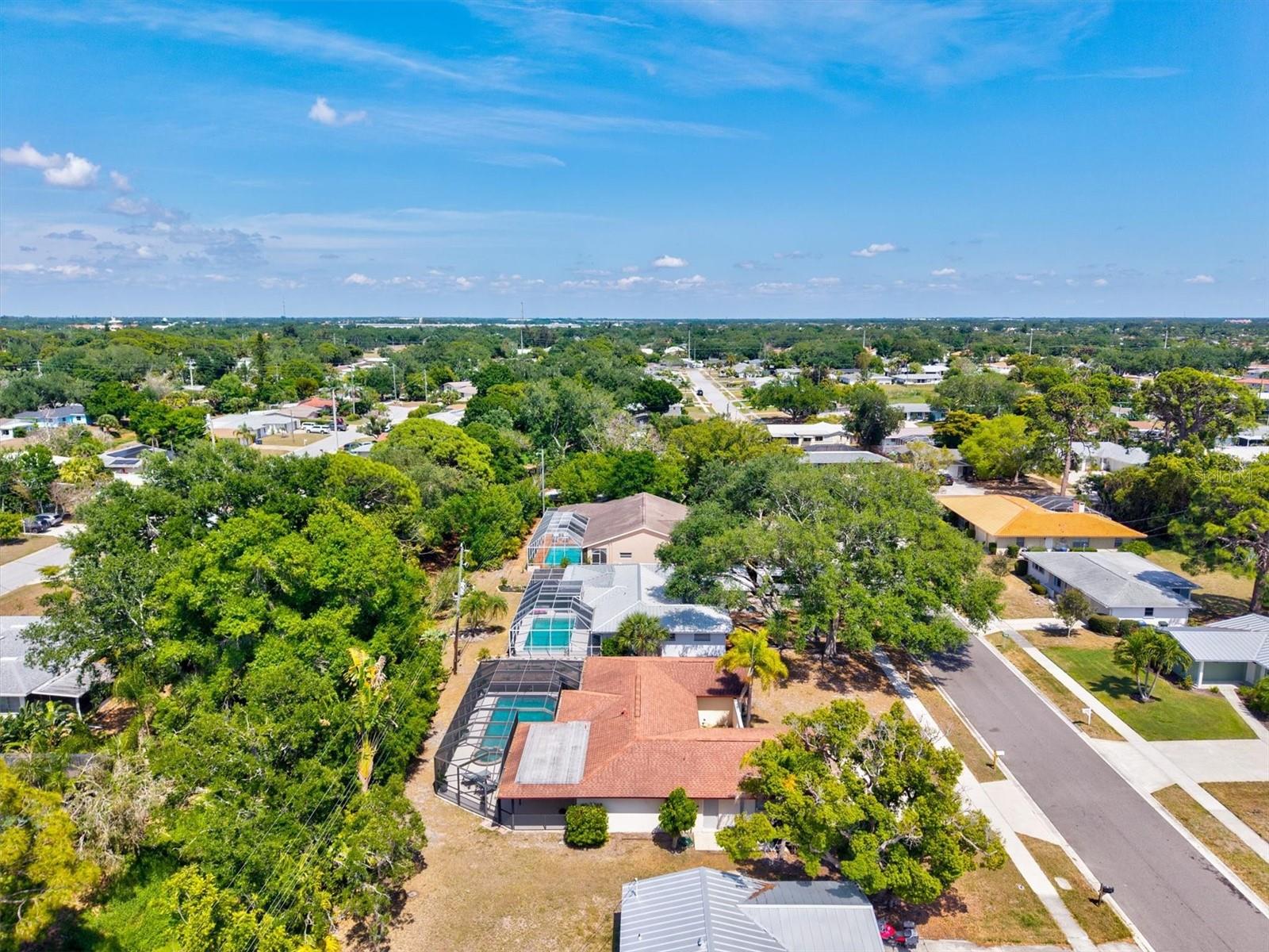 6533 BOWLINE DR, SARASOTA, FL, 34231