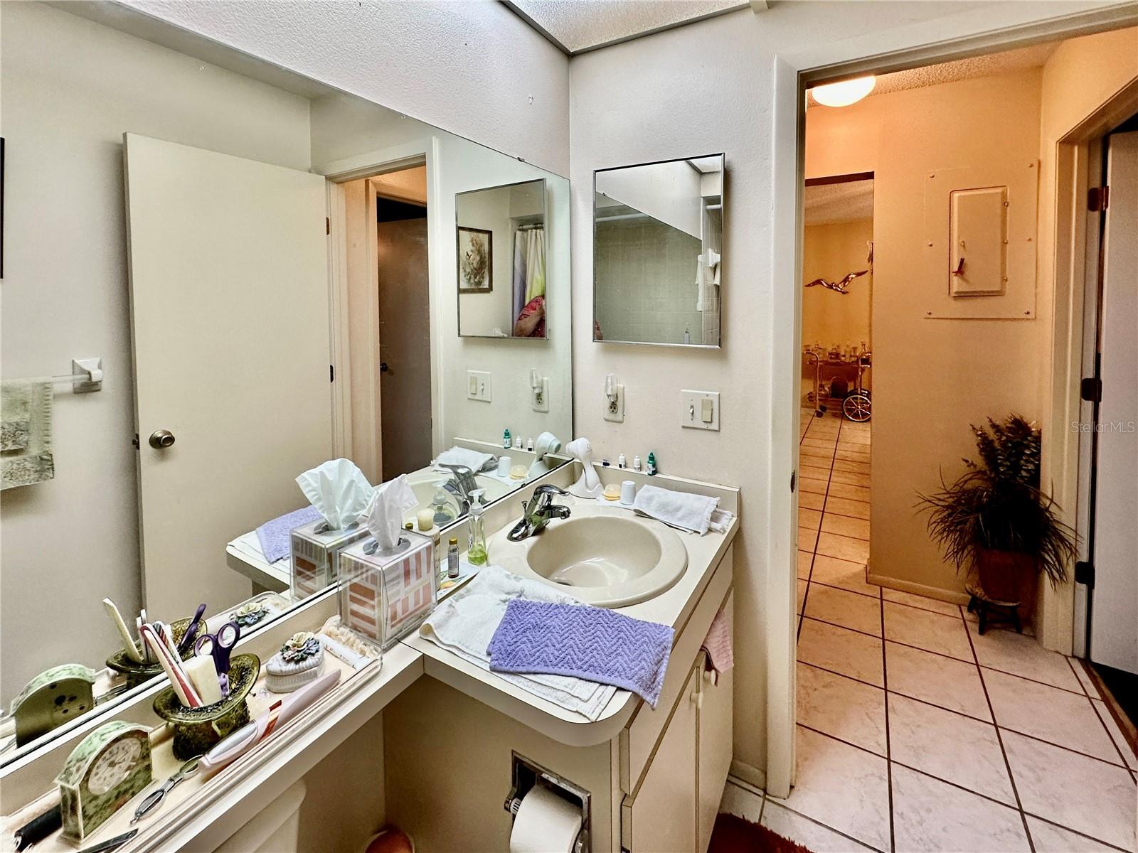 3332 TALLYWOOD CT #7086, SARASOTA, FL, 34237