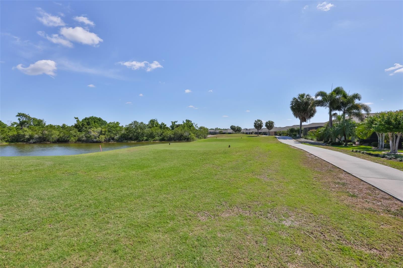 1618 EMERALD DUNES DR, SUN CITY CENTER, FL, 33573