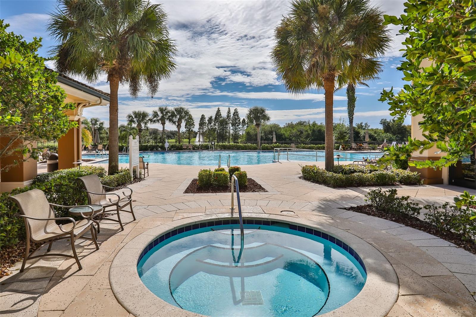 1618 EMERALD DUNES DR, SUN CITY CENTER, FL, 33573