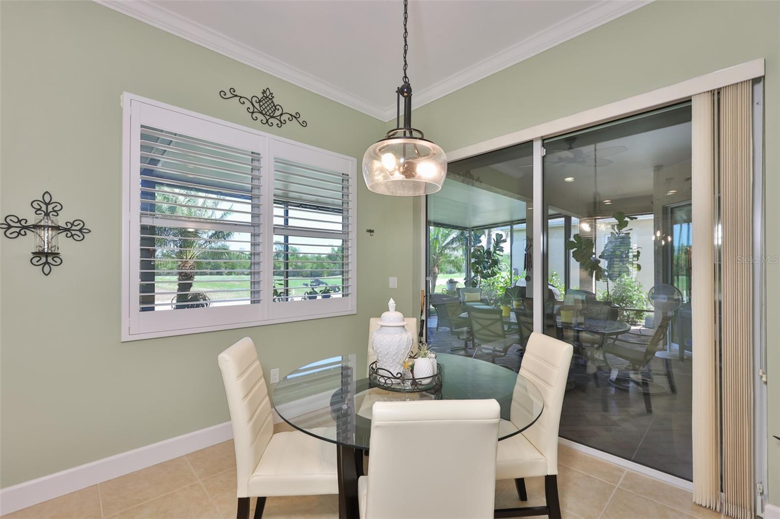 1618 EMERALD DUNES DR, SUN CITY CENTER, FL, 33573