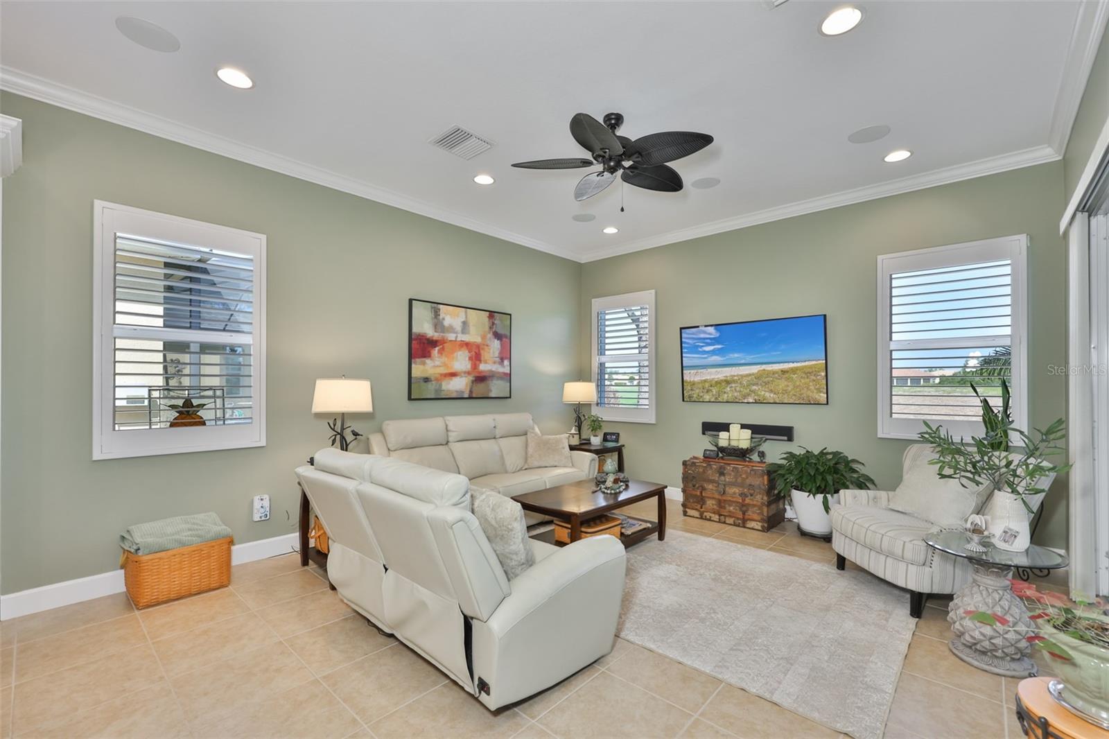 1618 EMERALD DUNES DR, SUN CITY CENTER, FL, 33573