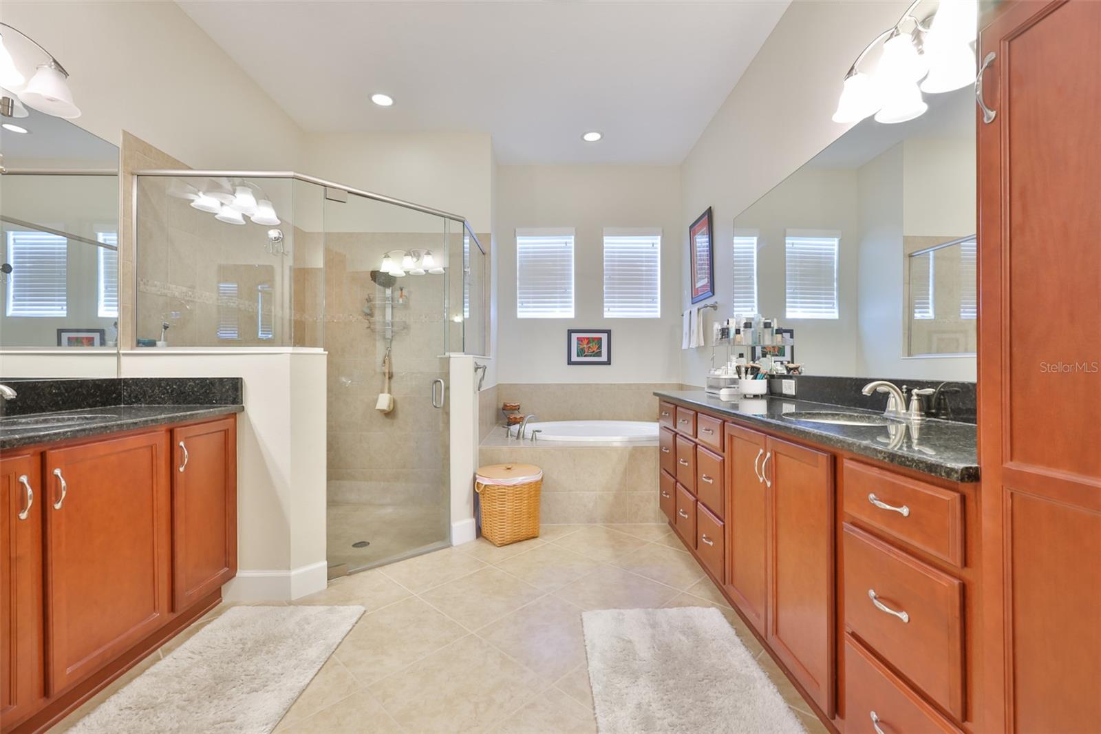 1618 EMERALD DUNES DR, SUN CITY CENTER, FL, 33573