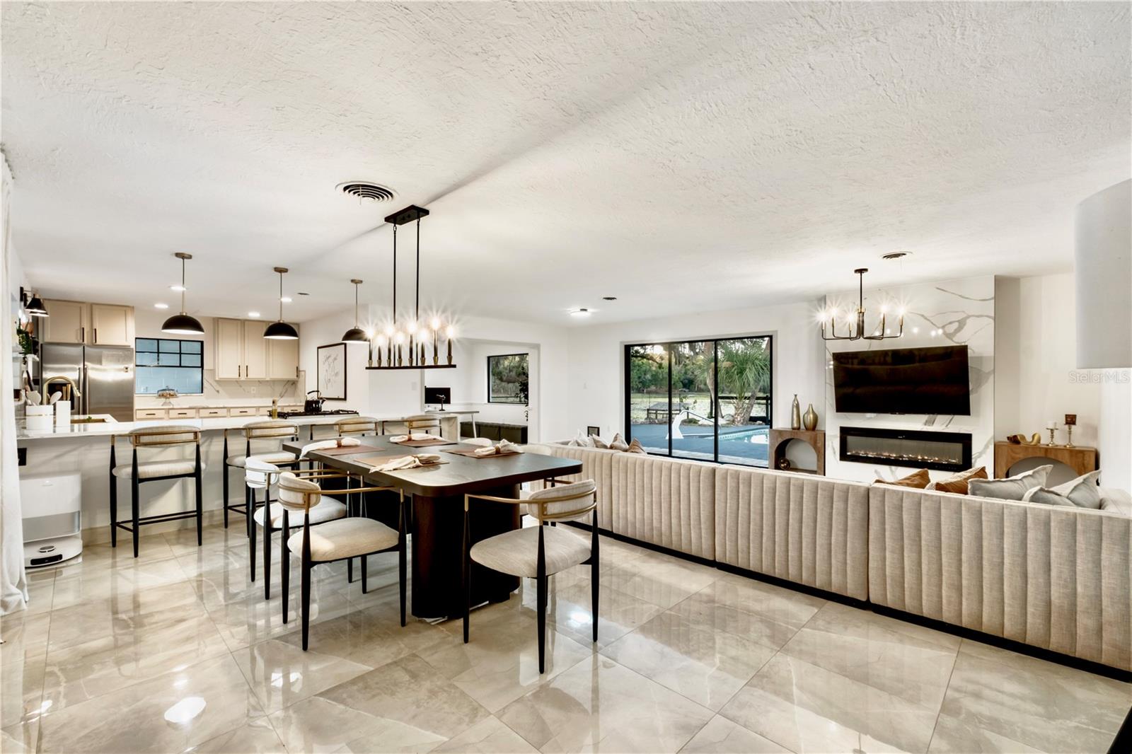 36245 E SPRING LAKE BLVD, FRUITLAND PARK, FL, 34731