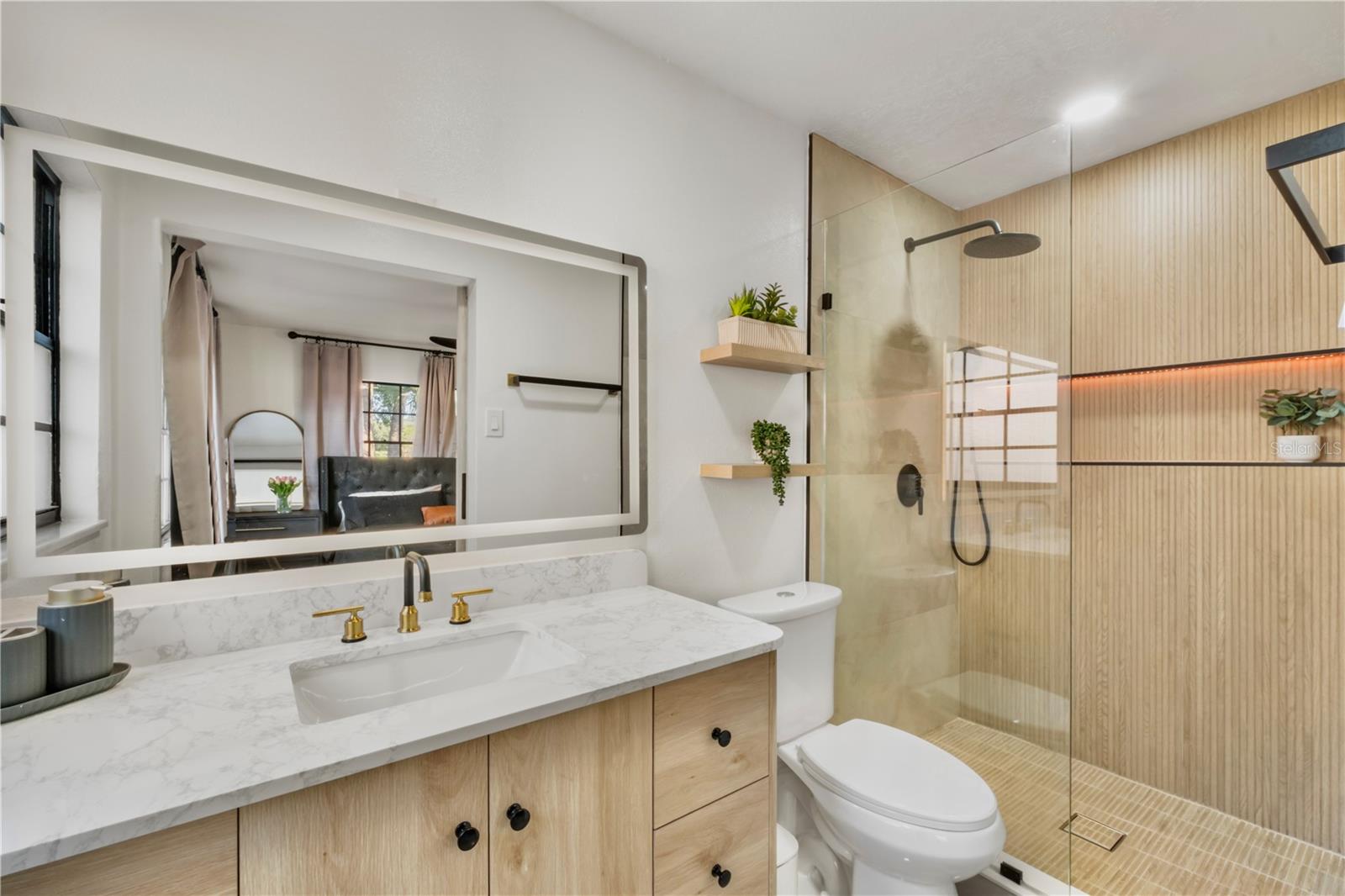 36245 E SPRING LAKE BLVD, FRUITLAND PARK, FL, 34731