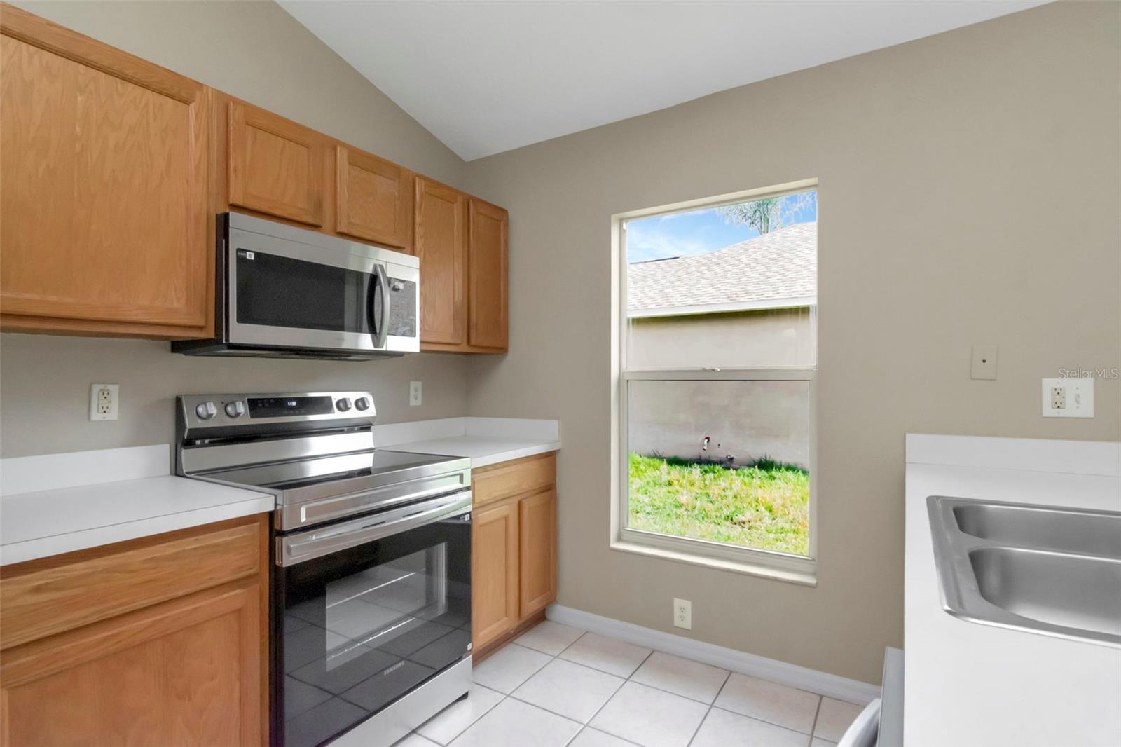 18140 PORTSIDE ST, TAMPA, FL, 33647