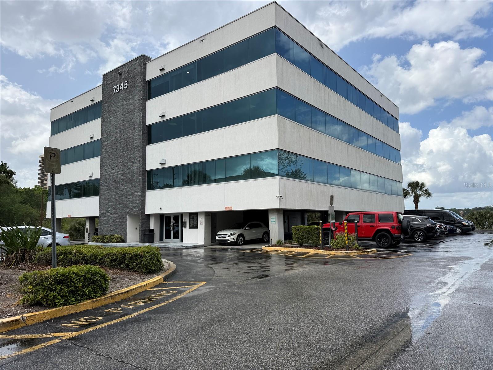 7345 W SAND LAKE RD #404, ORLANDO, FL, 32819