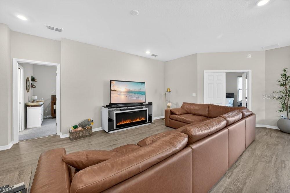 712 DAPHNE DR, POLK CITY, FL, 33868