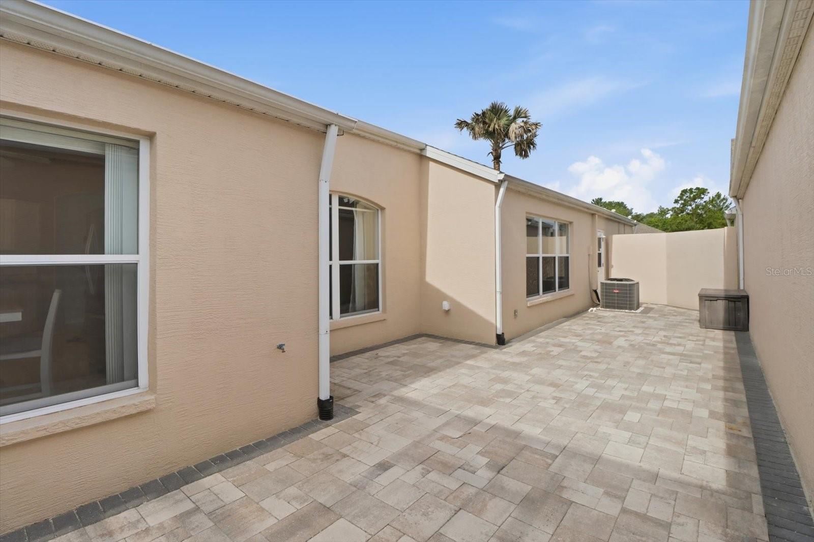 250 ROYAL PALM WAY, SPRING HILL, FL, 34608