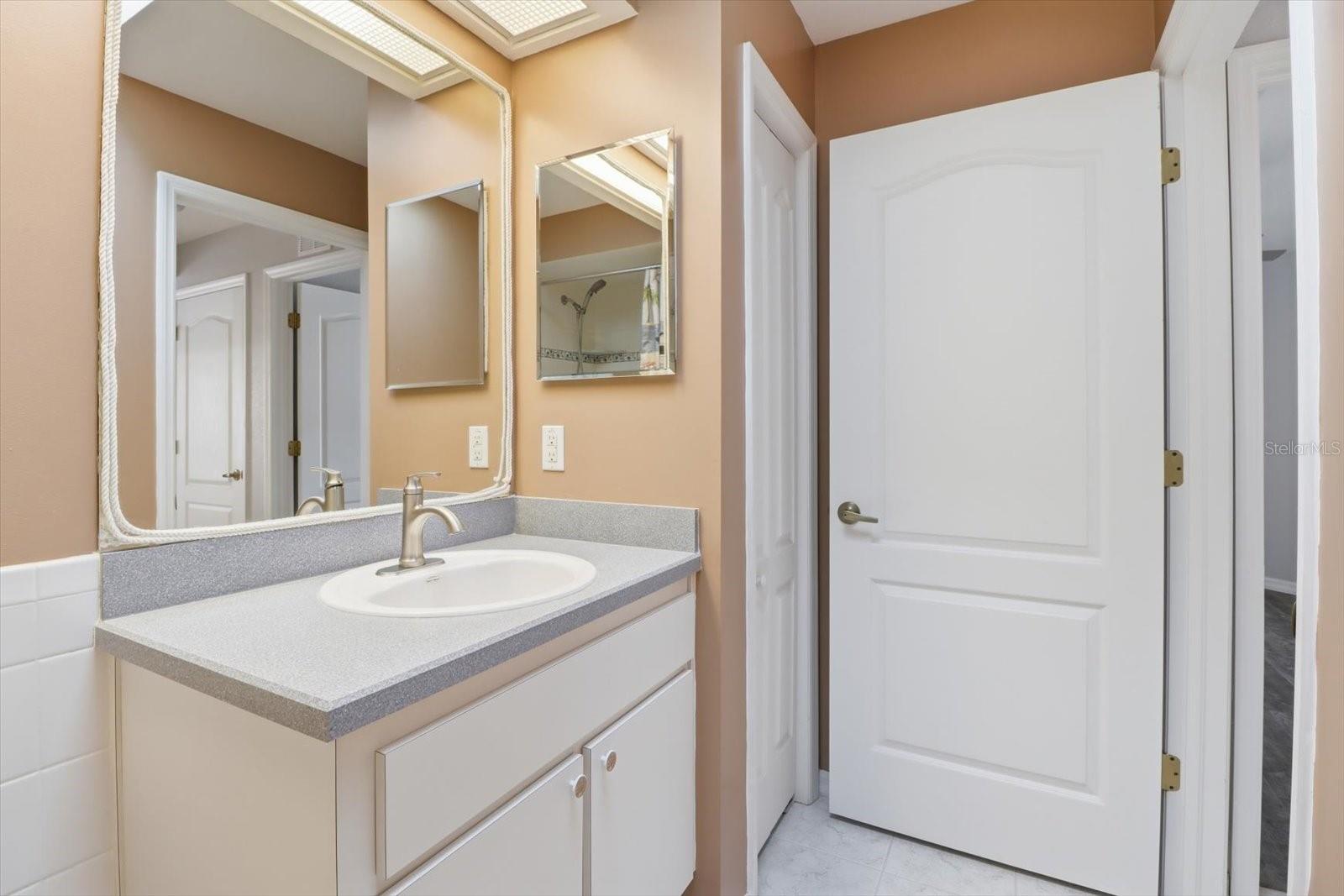 250 ROYAL PALM WAY, SPRING HILL, FL, 34608