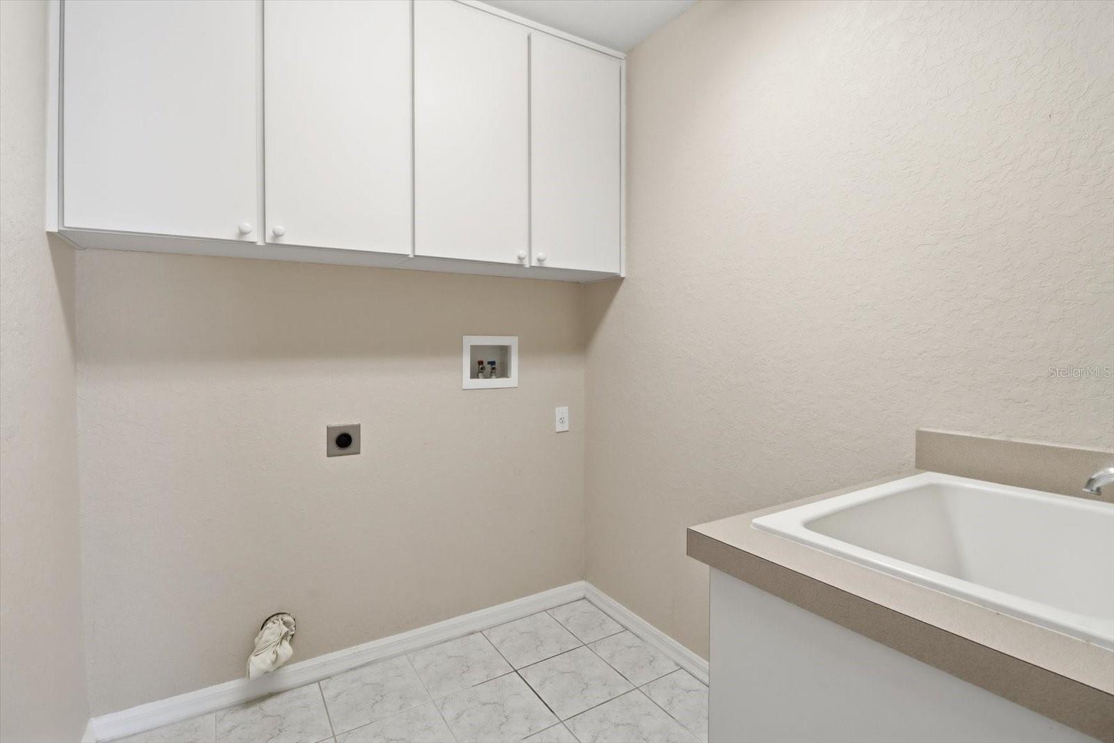 250 ROYAL PALM WAY, SPRING HILL, FL, 34608