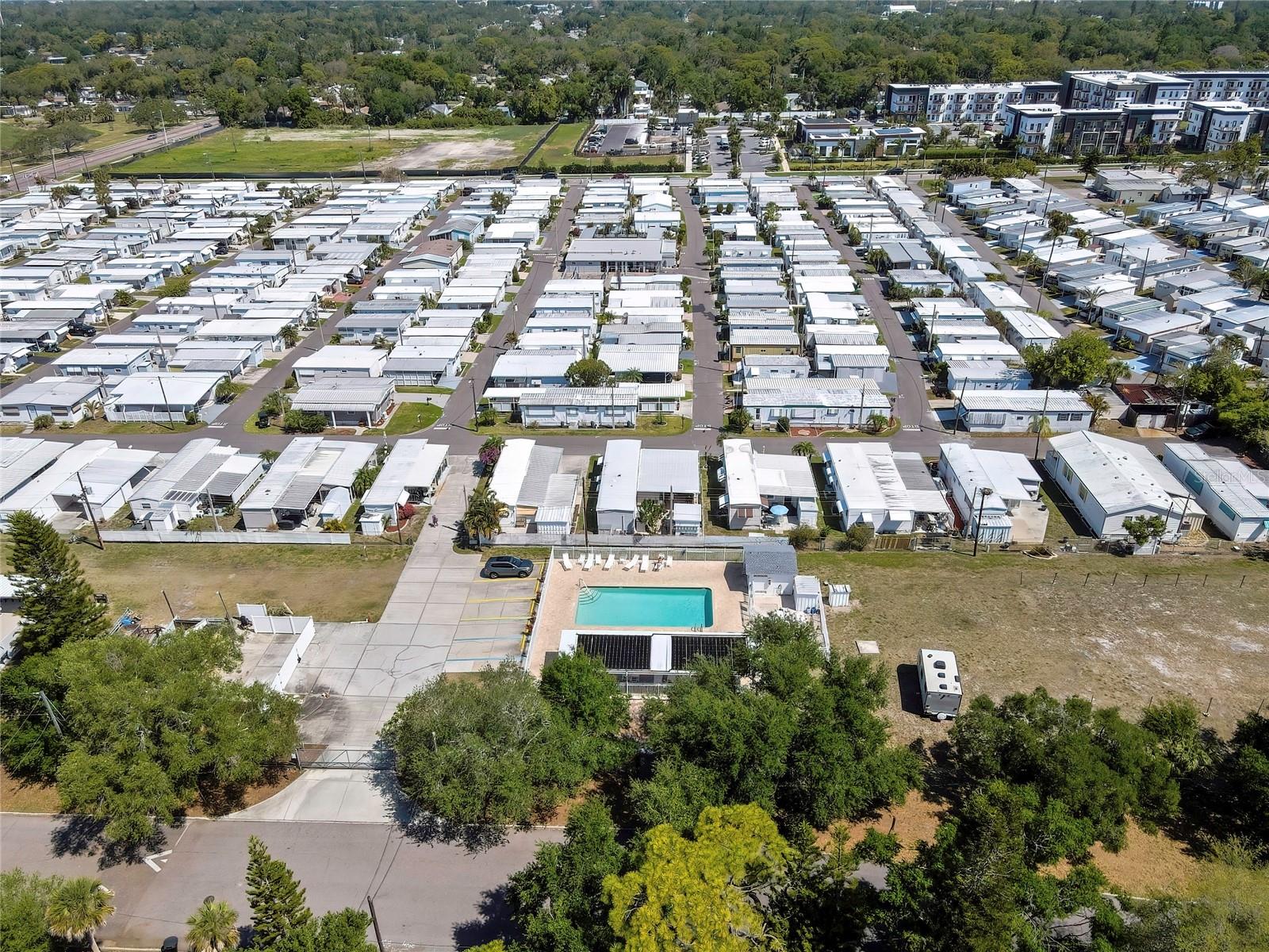 800 32ND AVE S #606, ST PETERSBURG, FL, 33705