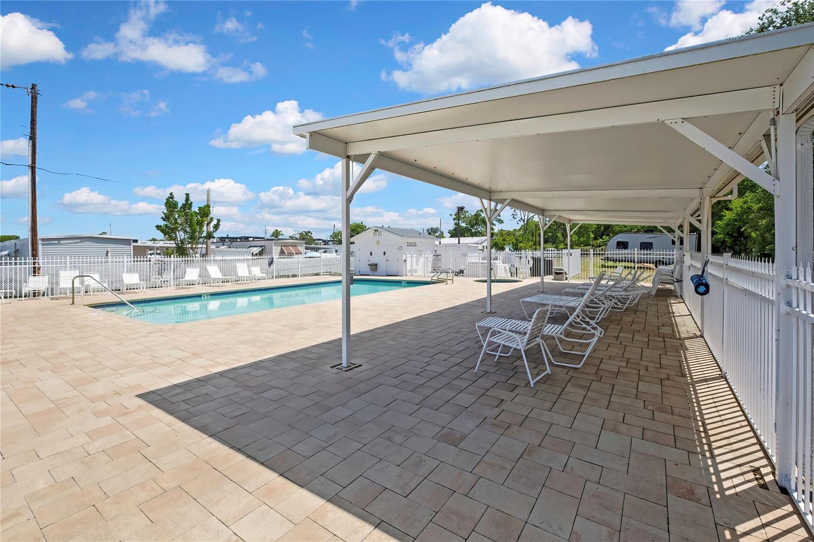 800 32ND AVE S #606, ST PETERSBURG, FL, 33705