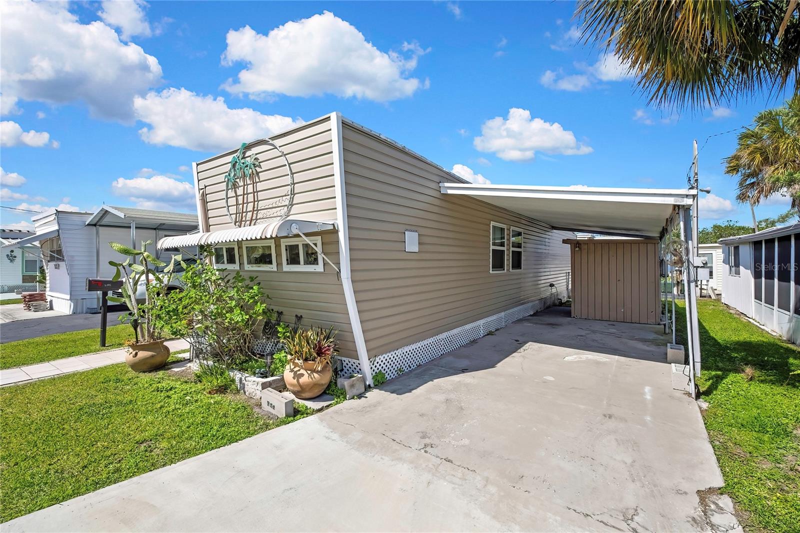 800 32ND AVE S #606, ST PETERSBURG, FL, 33705