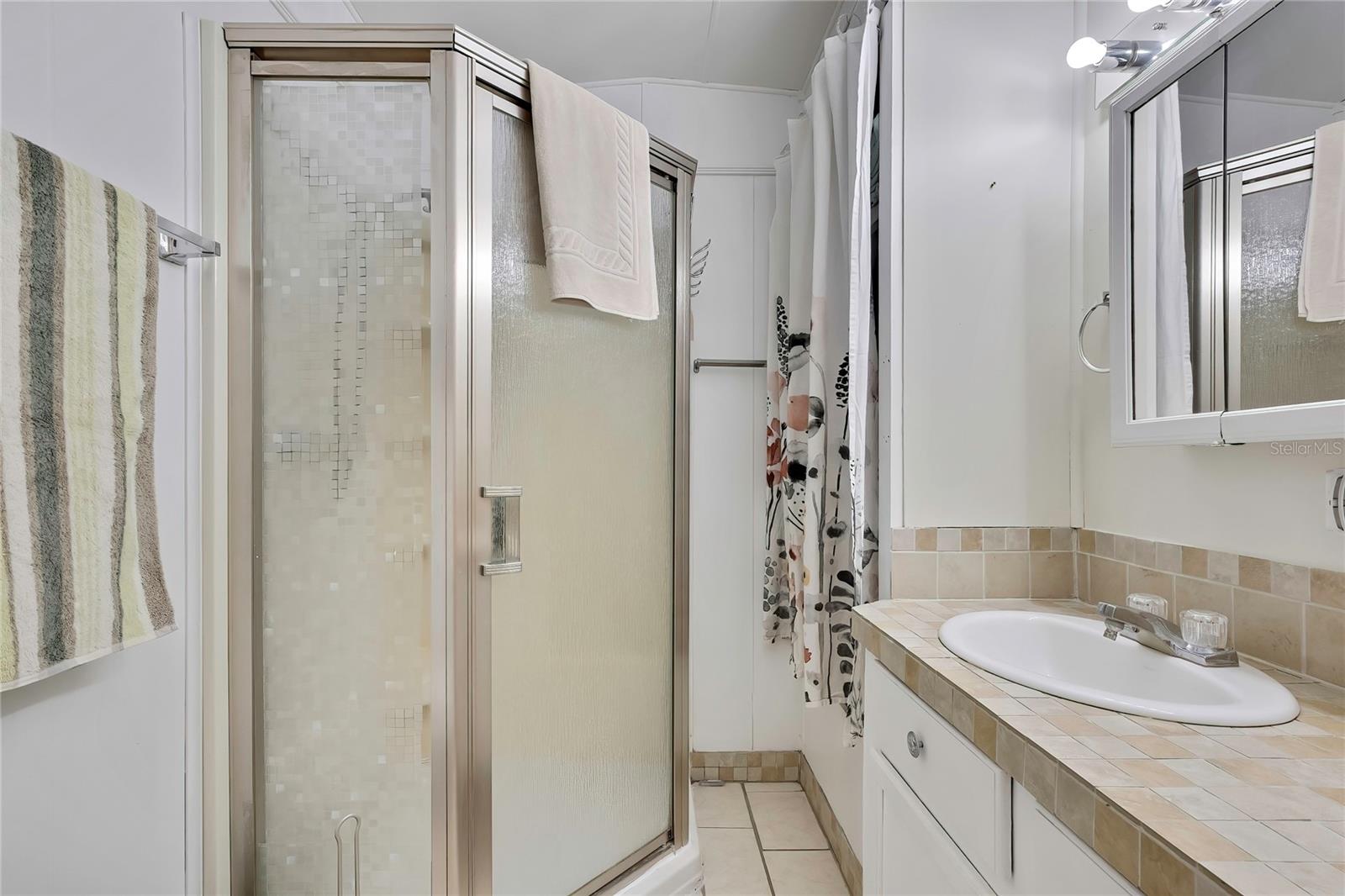 800 32ND AVE S #606, ST PETERSBURG, FL, 33705
