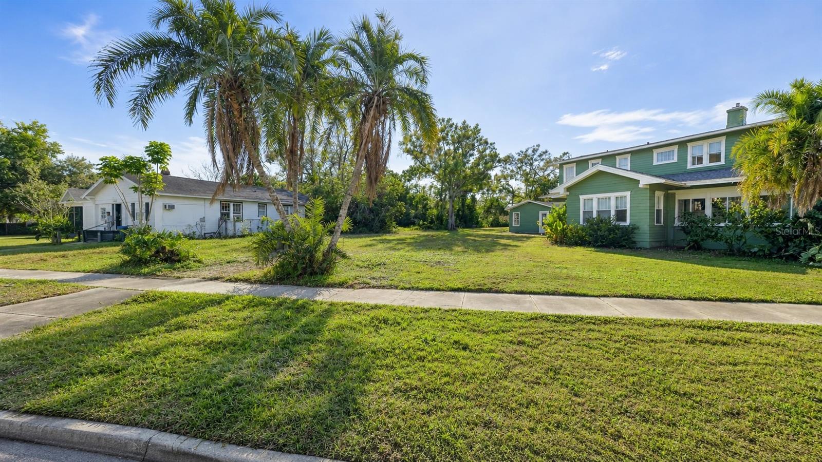 JUANITA WAY S, ST PETERSBURG, FL, 33705