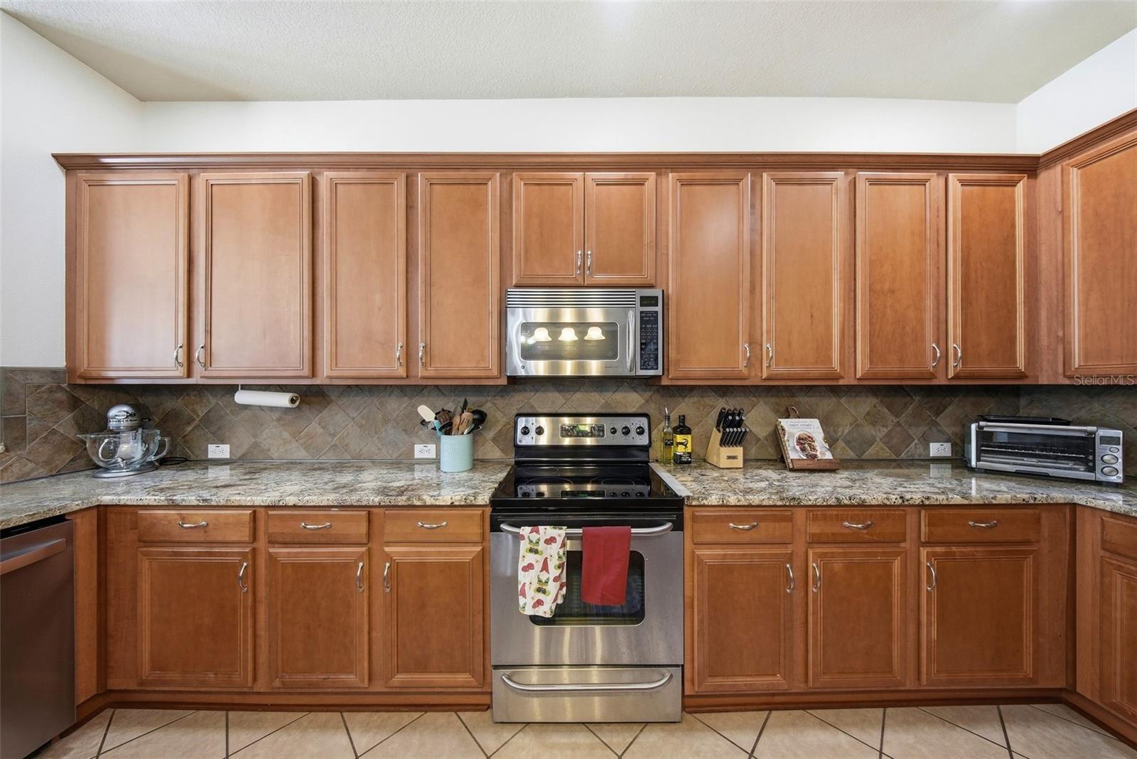 7544 WHISPERING WIND DR, LAND O LAKES, FL, 34637