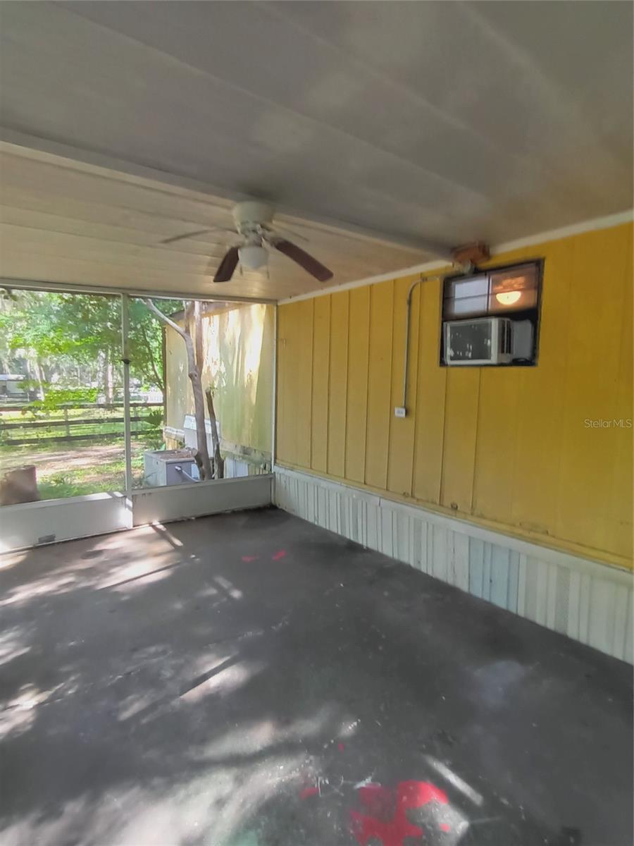 3128 CR 418, LAKE PANASOFFKEE, FL, 33538