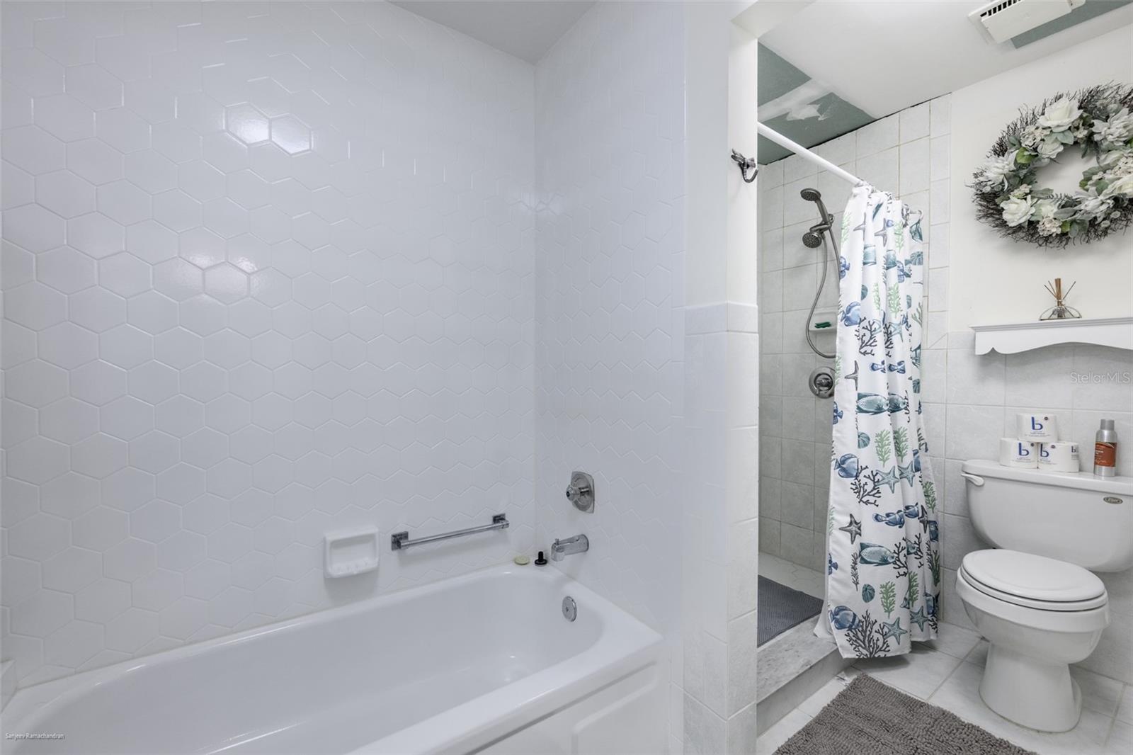1477 PARK BEACH CIR #33, PUNTA GORDA, FL, 33950