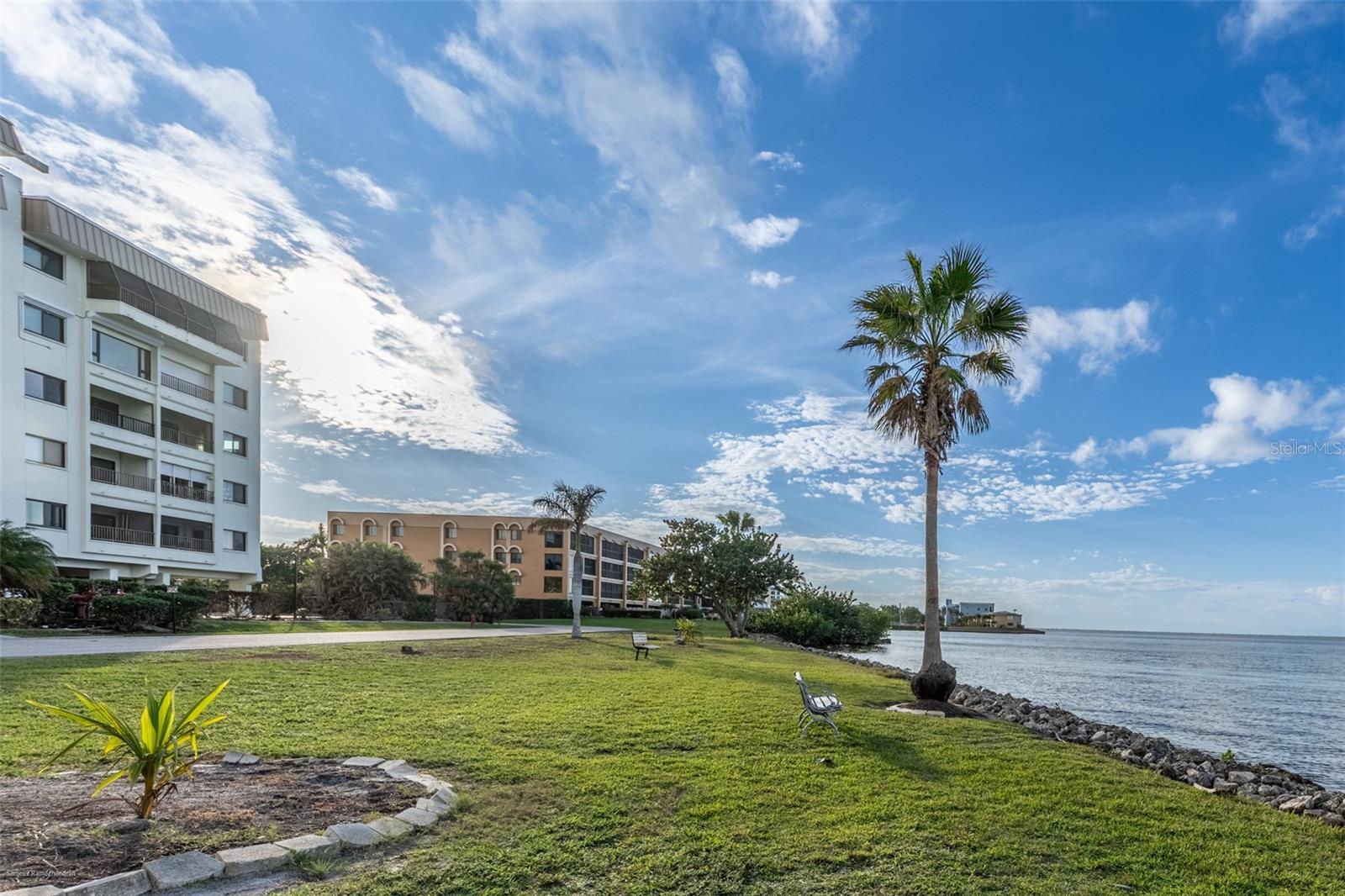 1477 PARK BEACH CIR #33, PUNTA GORDA, FL, 33950