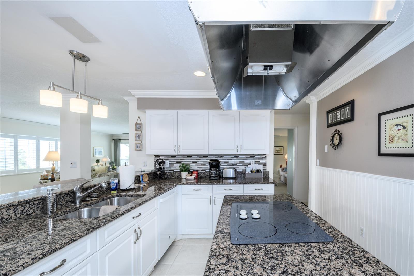 1477 PARK BEACH CIR #33, PUNTA GORDA, FL, 33950