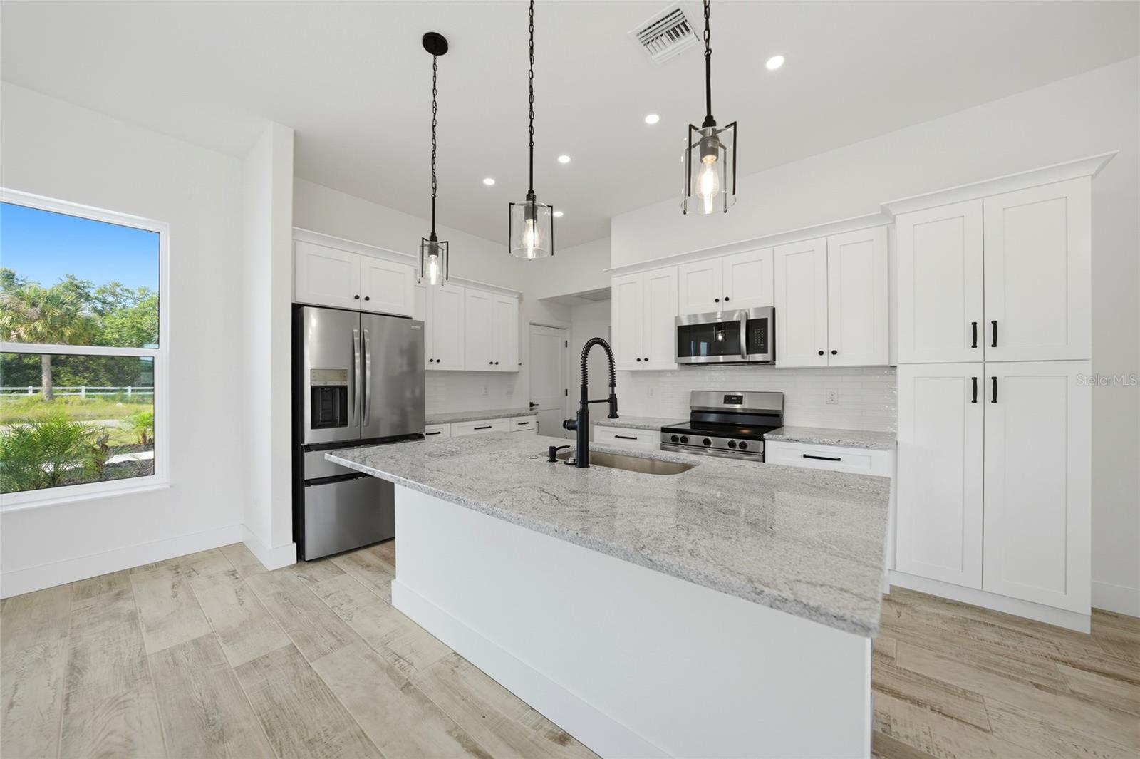 8846 SW LIVERPOOL RD, ARCADIA, FL, 34269