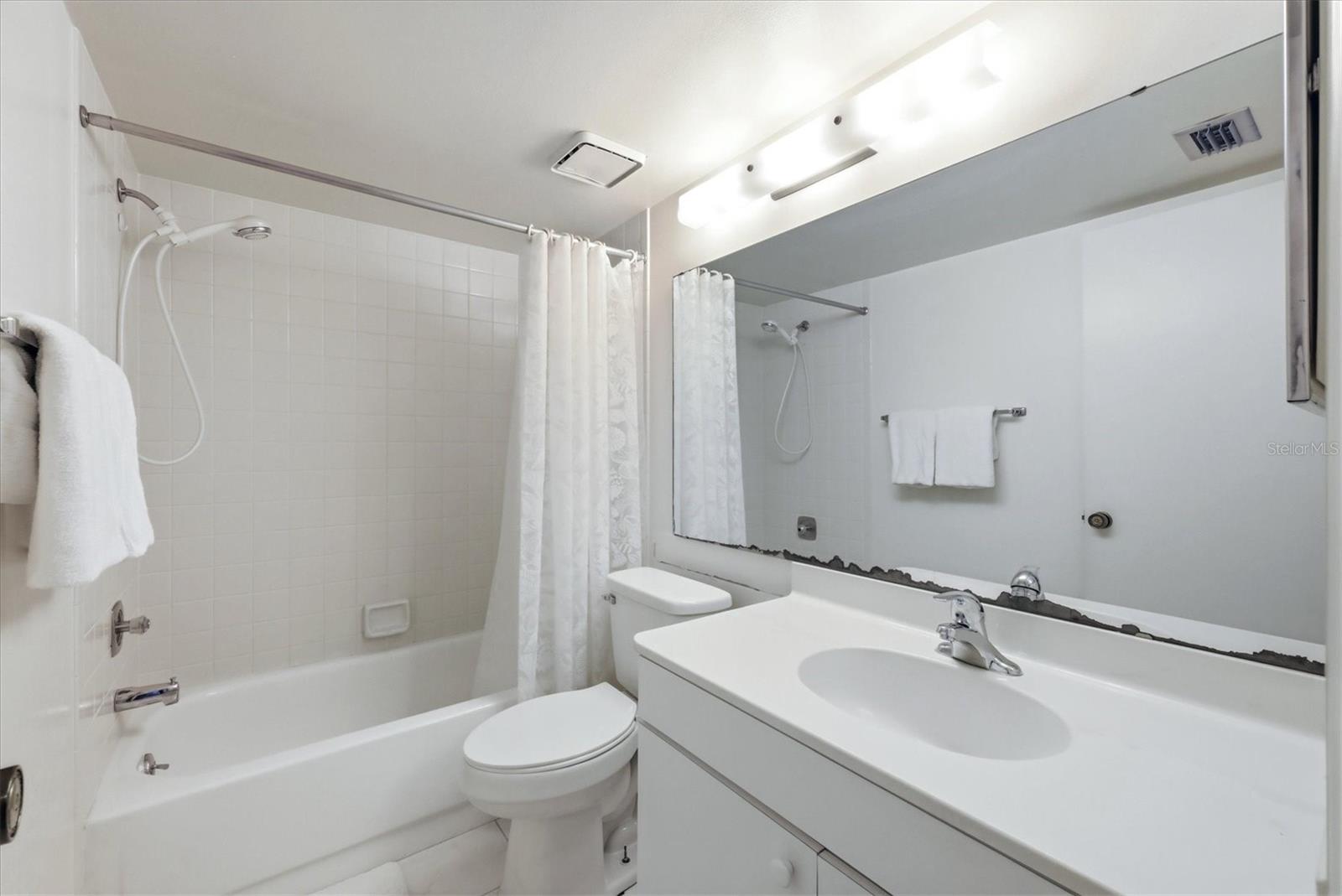 444 CERROMAR RD #298, VENICE, FL, 34293