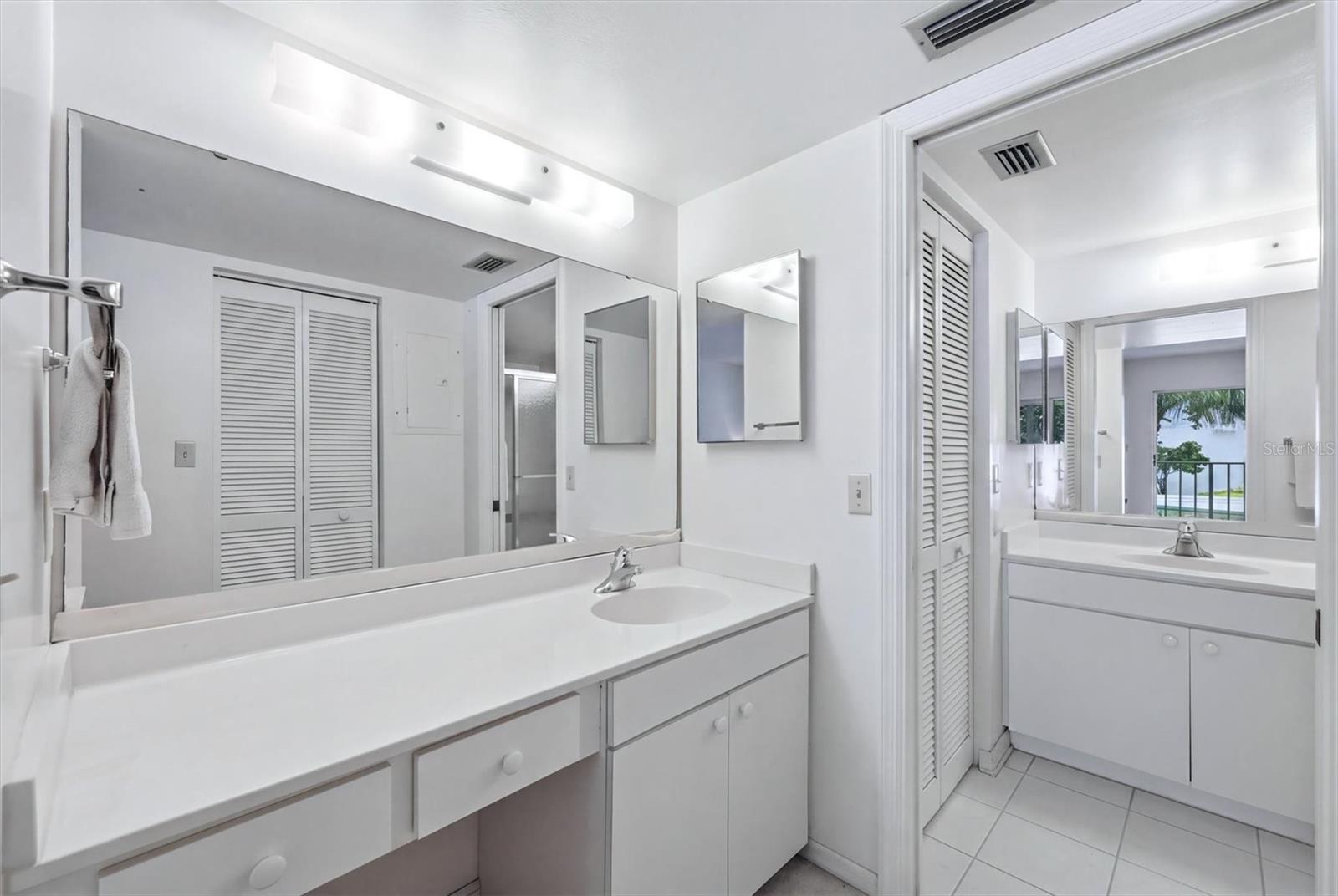 444 CERROMAR RD #298, VENICE, FL, 34293