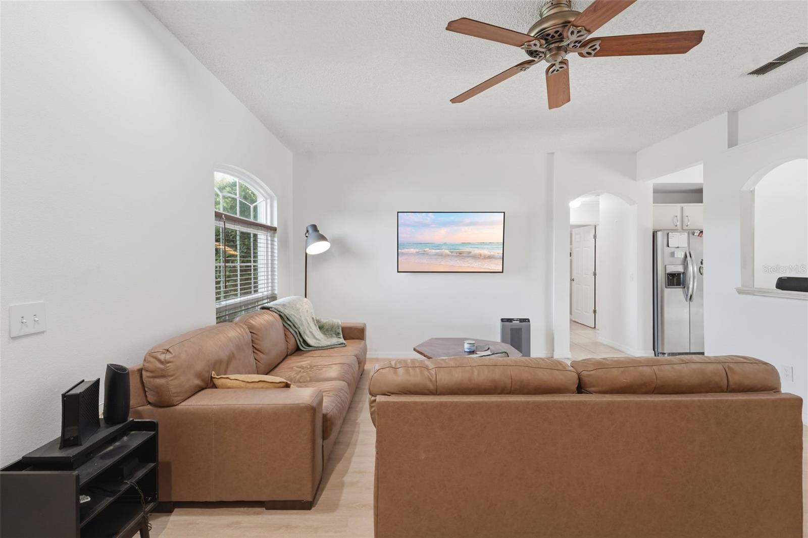 2482 E TIPTON DR, DELTONA, FL, 32738