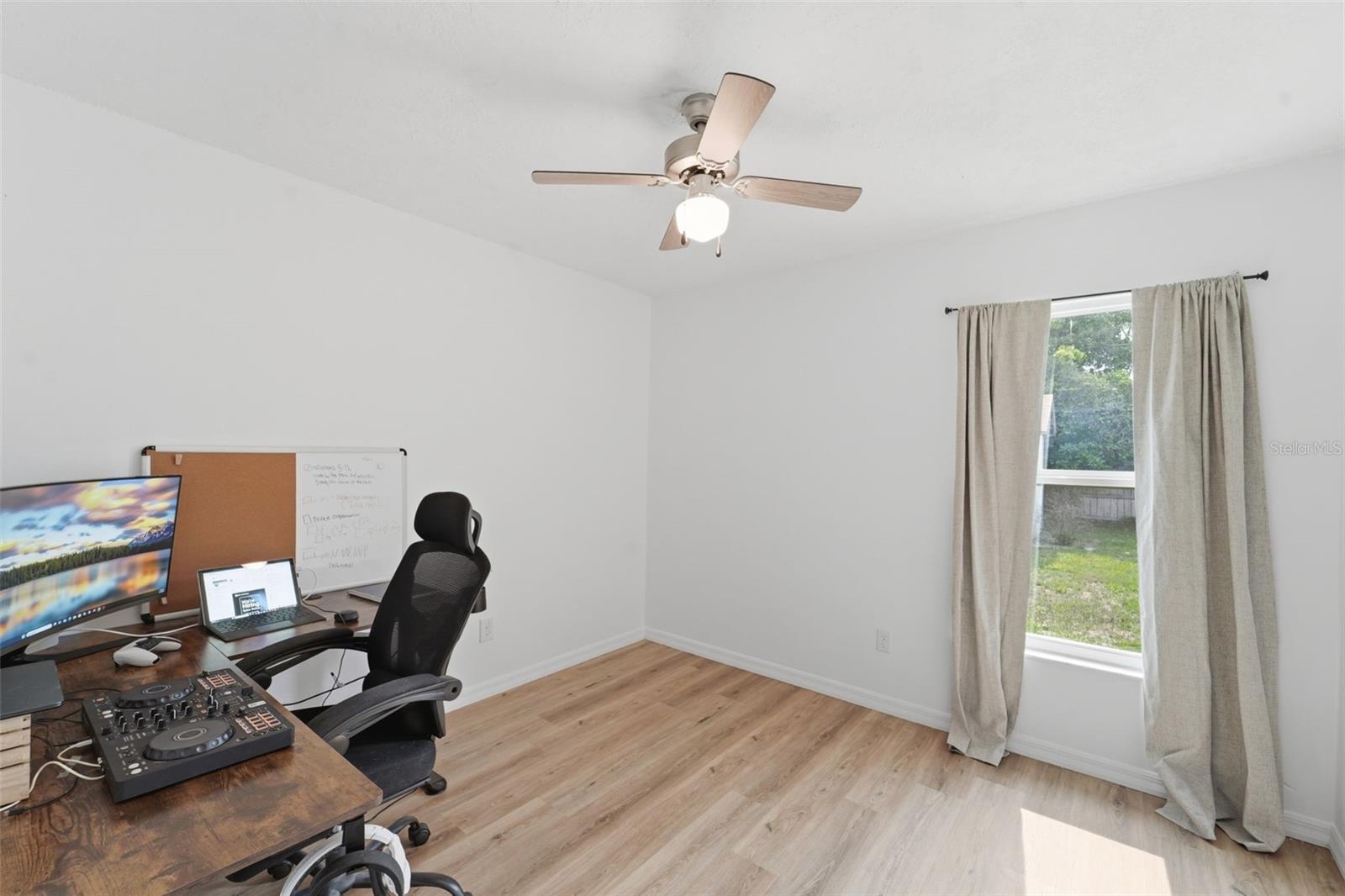 2482 E TIPTON DR, DELTONA, FL, 32738