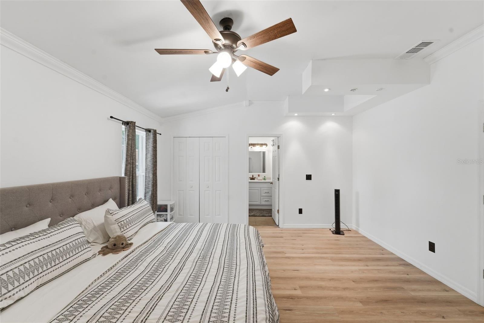2482 E TIPTON DR, DELTONA, FL, 32738