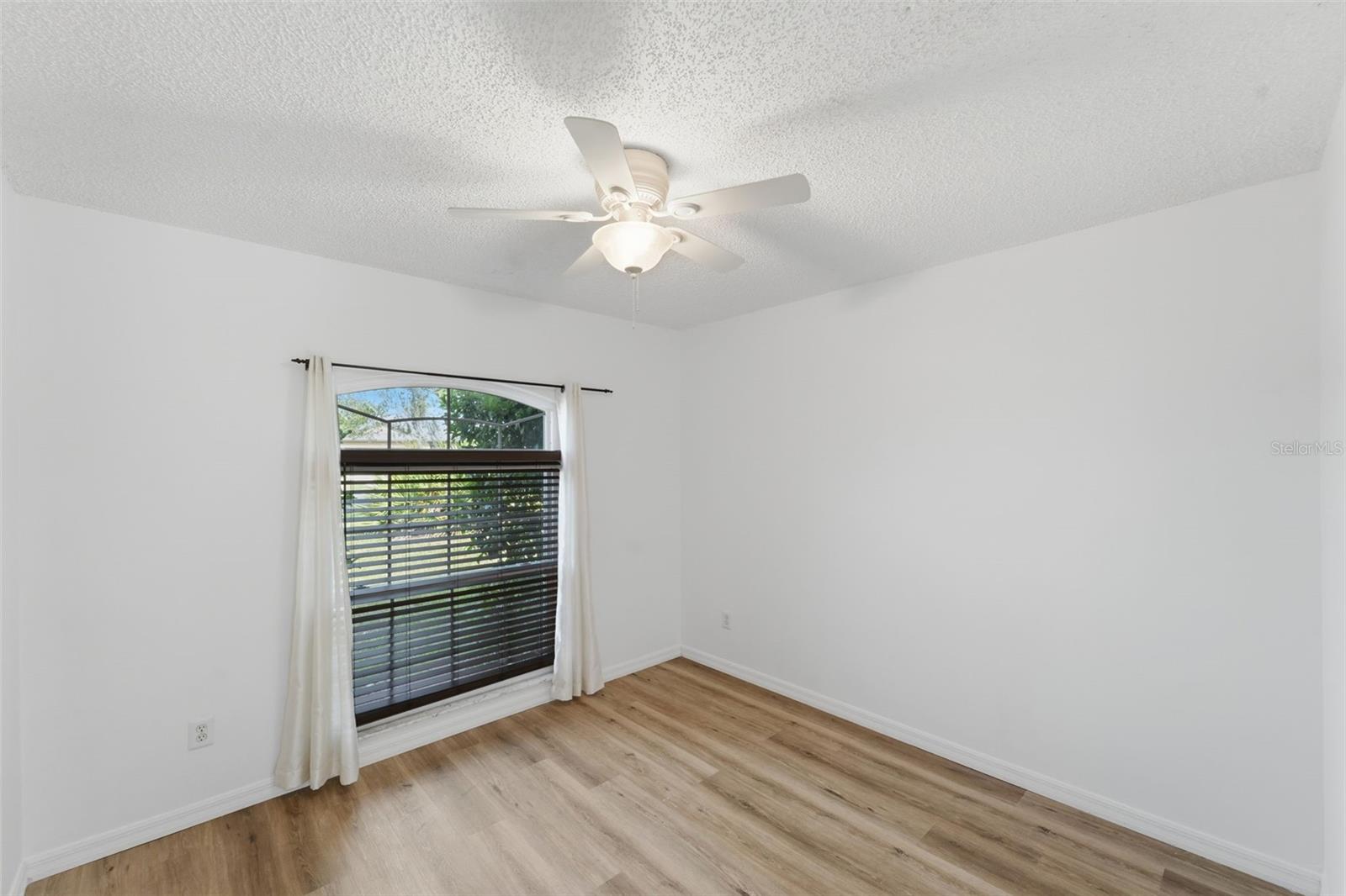 2482 E TIPTON DR, DELTONA, FL, 32738