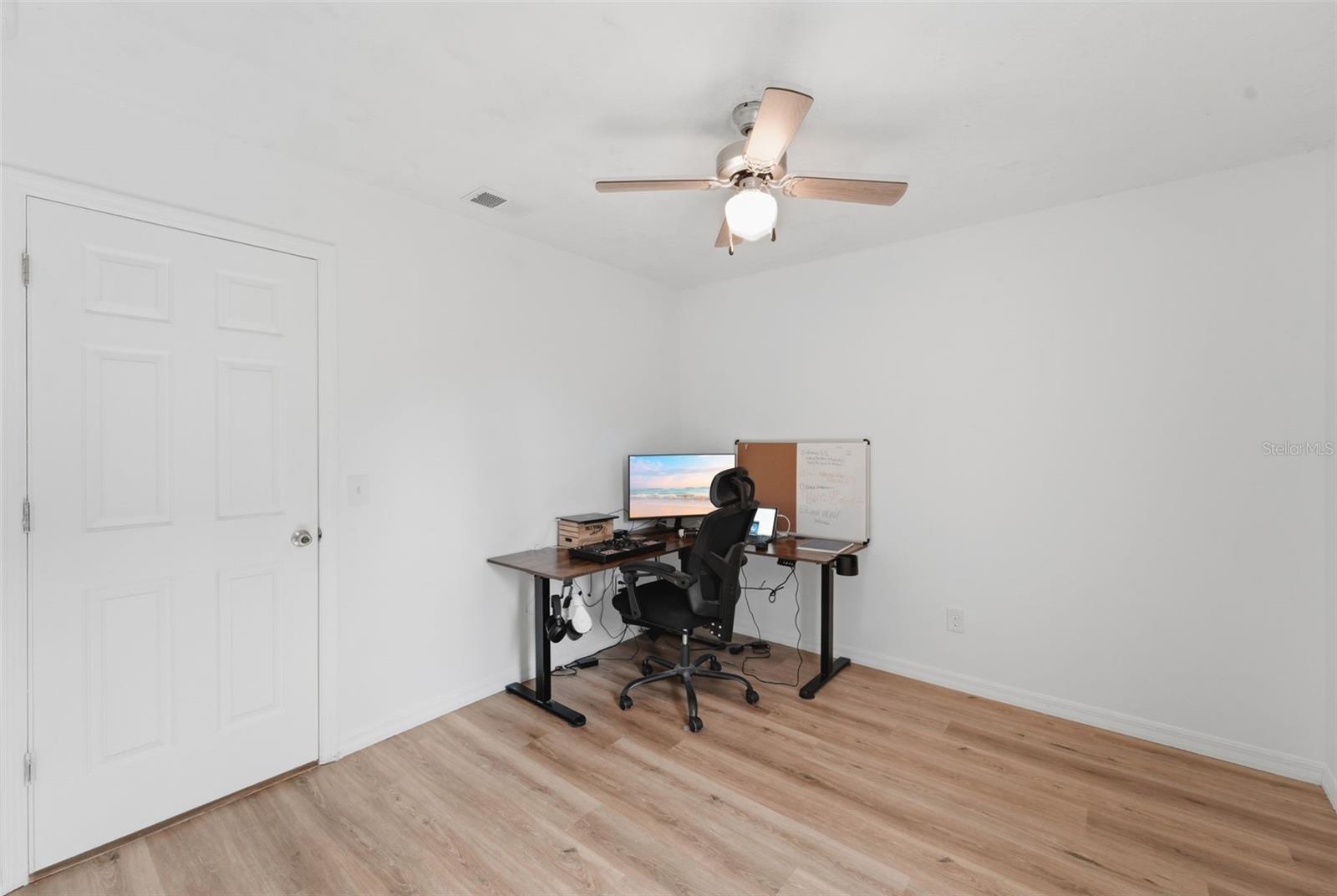 2482 E TIPTON DR, DELTONA, FL, 32738