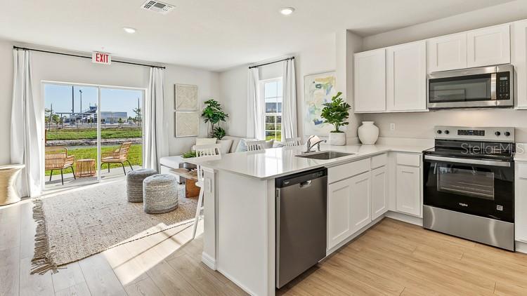 4029 GOLD DUST LN, SARASOTA, FL, 34243