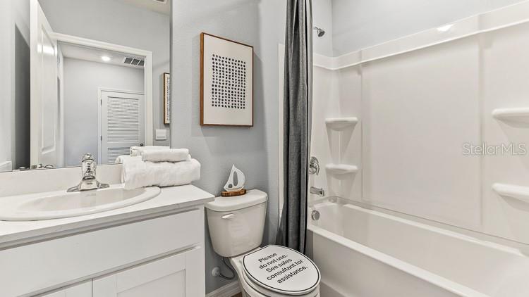 4029 GOLD DUST LN, SARASOTA, FL, 34243