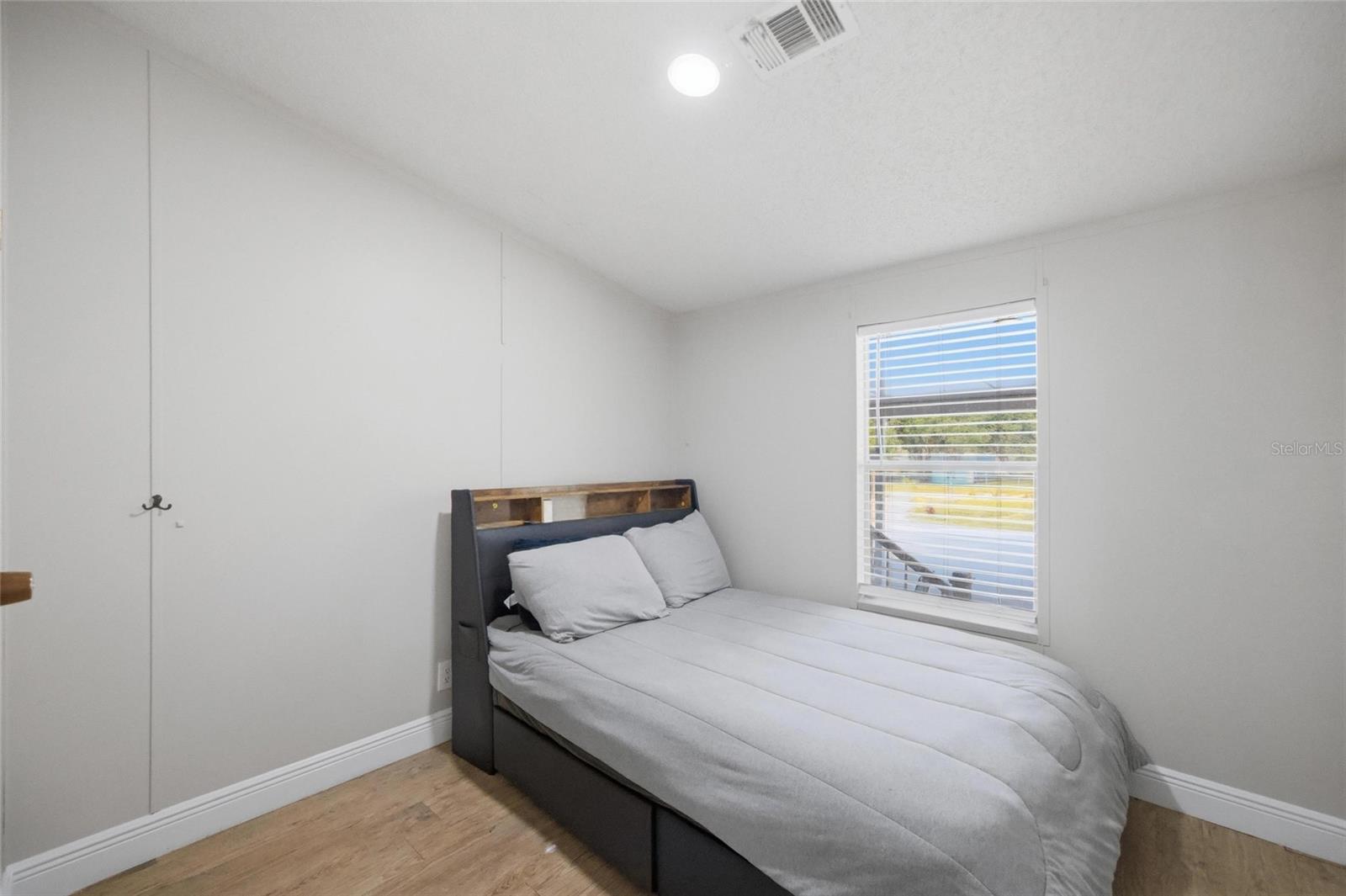 11821 GROVEWOOD AVE, THONOTOSASSA, FL, 33592