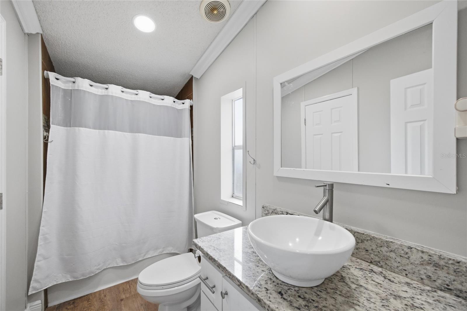 11821 GROVEWOOD AVE, THONOTOSASSA, FL, 33592