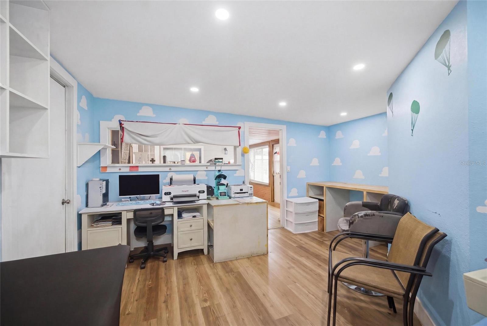 11821 GROVEWOOD AVE, THONOTOSASSA, FL, 33592